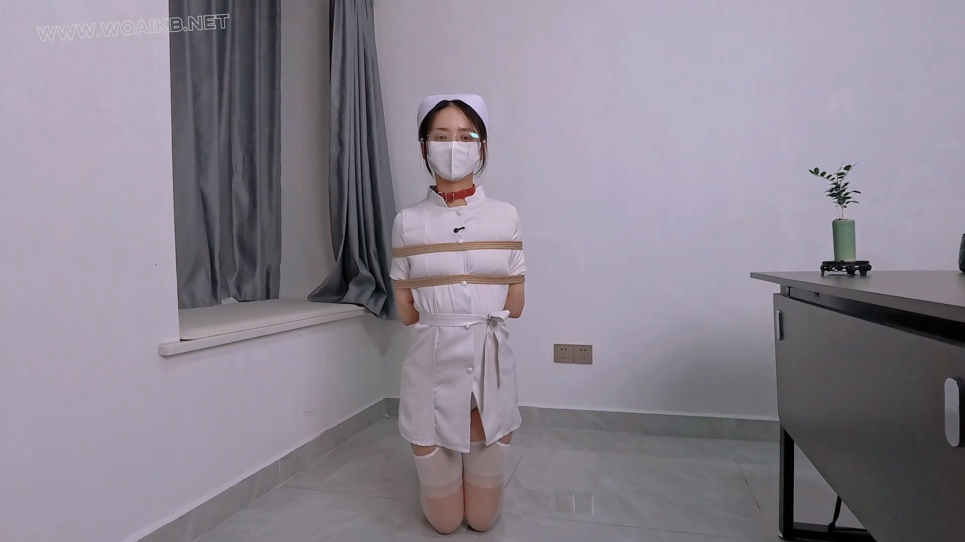少妇护士的特殊岗位第一集：抉择与训练 预览图