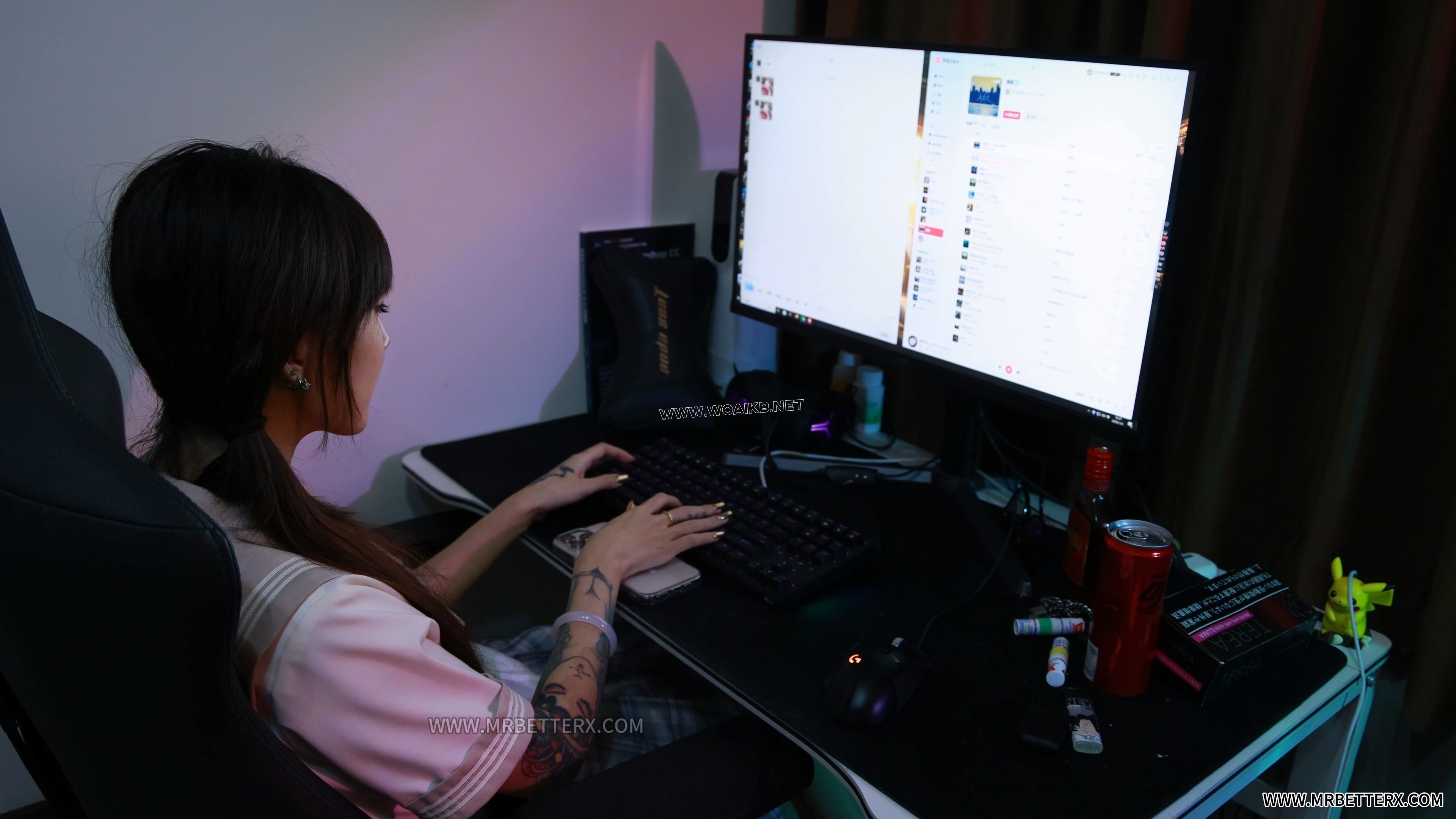 小艺的网恋经历 封面图
