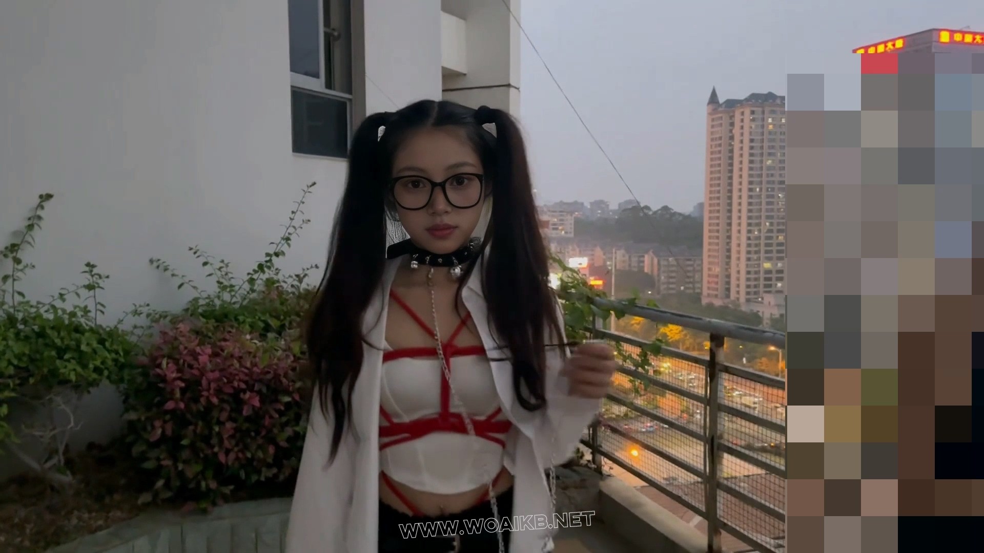 【小奶猫】【极品黑丝JK】【我的AI萝莉】【每一帧都很爱】听说楼顶的风景不错,带你… 封面图