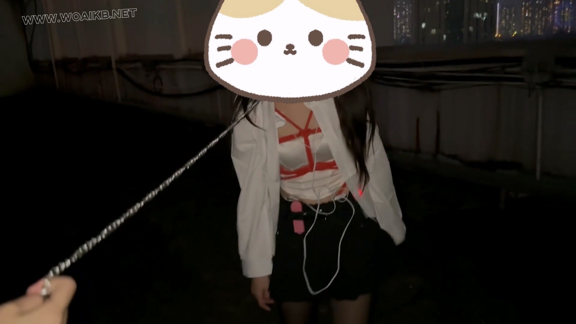 【小奶猫】【极品黑丝JK】【我的AI萝莉】【每一帧都很爱】听说楼顶的风景不错,带你 预览图