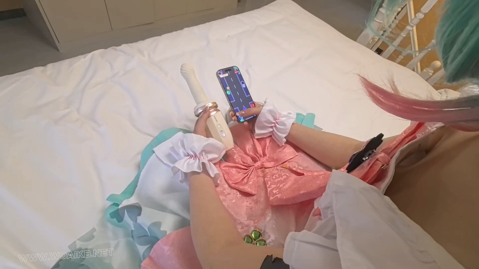 【FXX-COS-瑶】瑶妹来解锁kiss toy突突更多玩法 继续体验两位数入潮 鸭子坐木马突 预览图