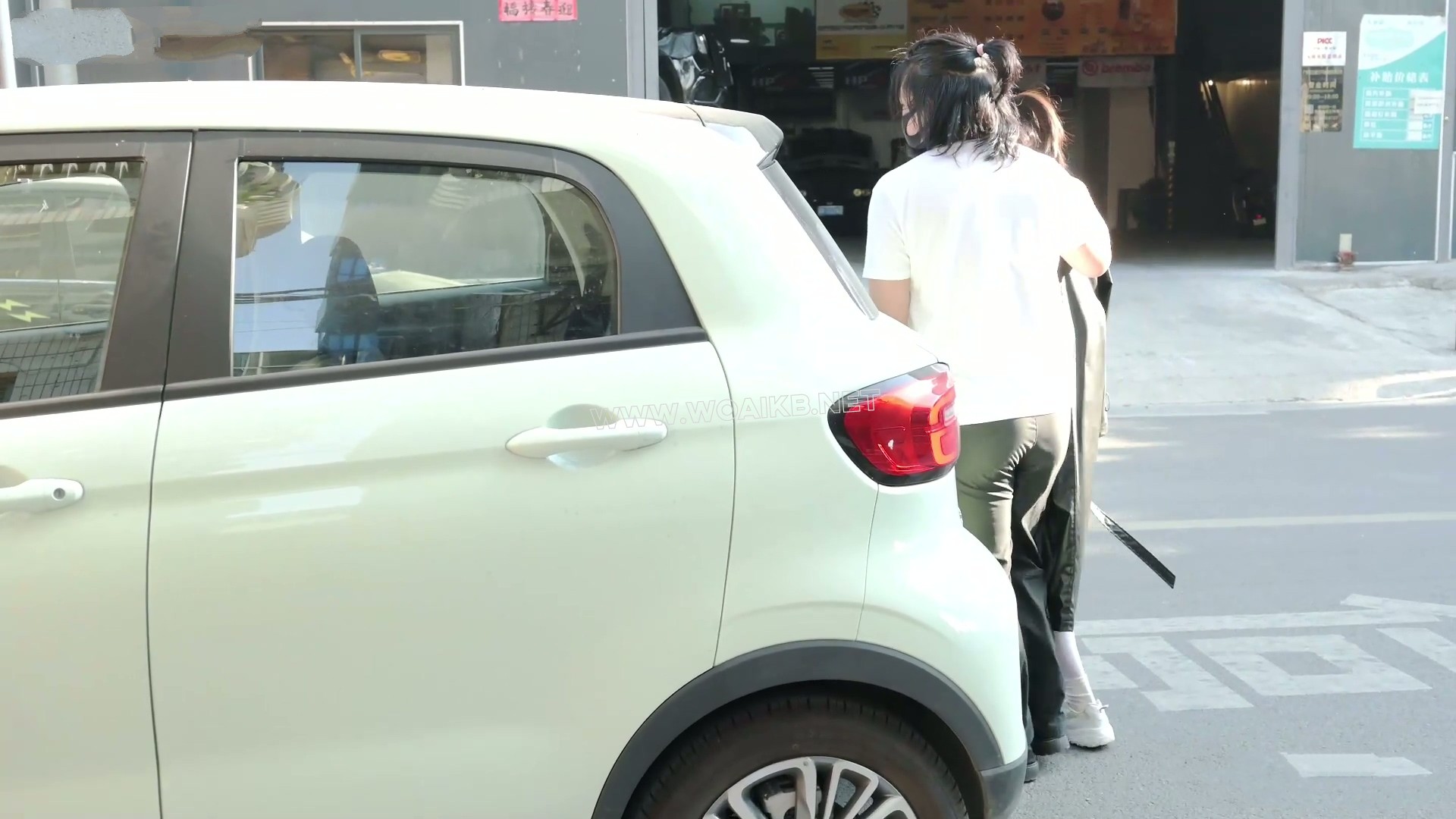 绑架女高中生18岁 女战士 国服女高 强高 双马尾 中式校服 蛇缚 挣扎 逃脱游戏 户外 预览图