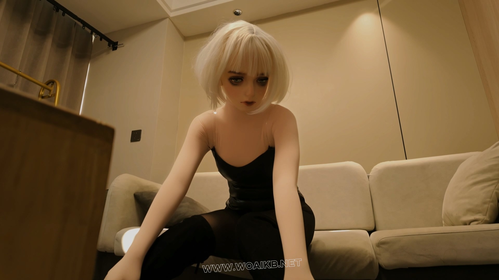 【kigurumi 翘臀肥逼】兔女郎的诱惑 超级反差学姐兔女郎骚穴 预览图