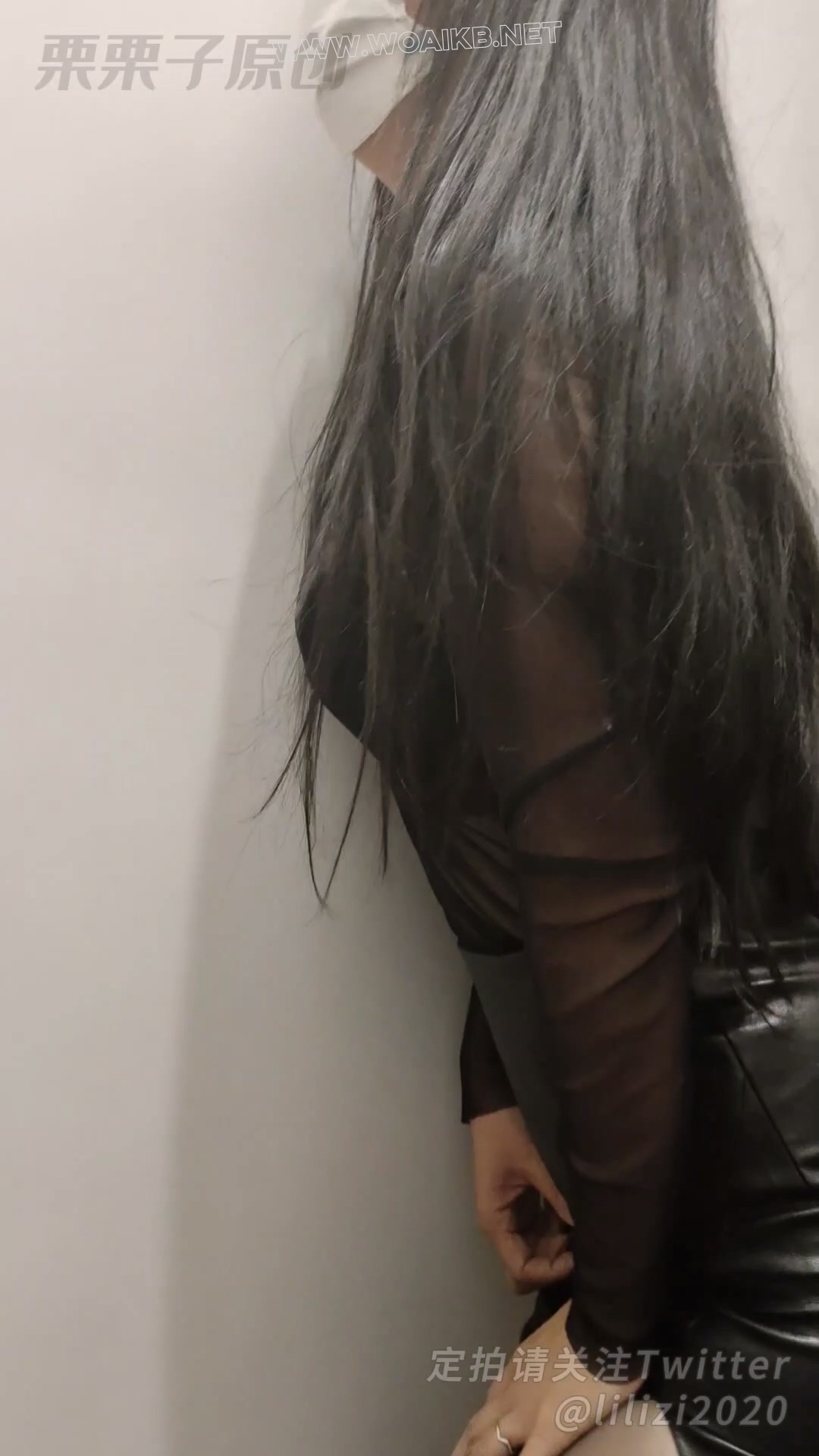 《被命令的女销售员 03》 试衣间强高，户外调教、快乐蛋、皮衣皮裙、胸缚、反复强高 预览图