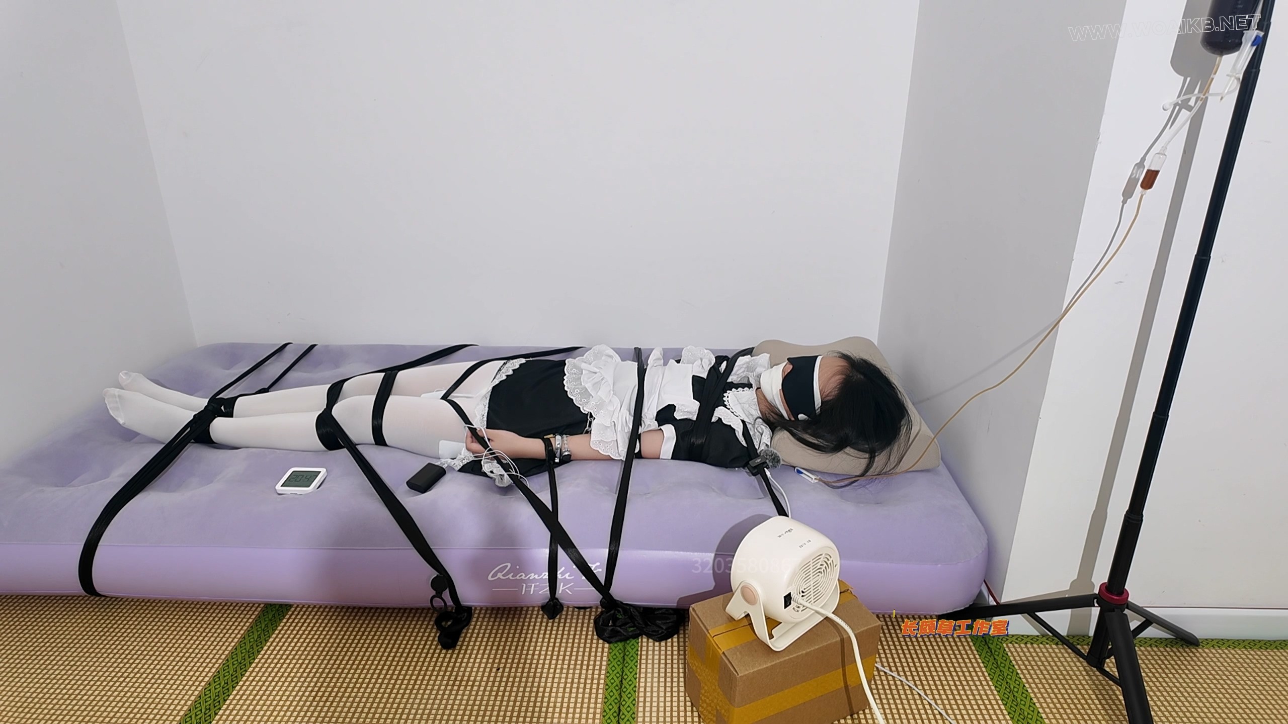 少萝女仆 全身20根丝带完全束缚 5小时超长视频放置 小怪兽 100档电击 口饲营养液 预览图