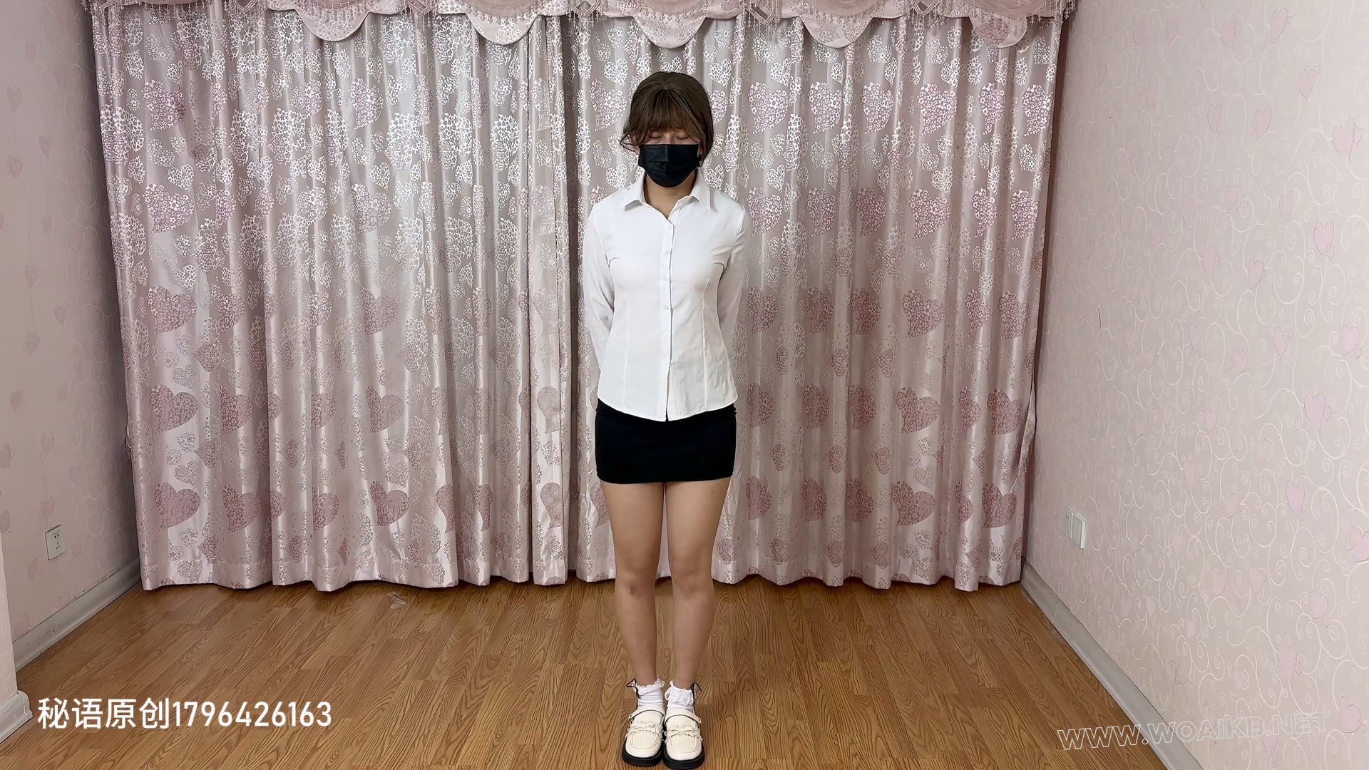 优秀教师受罚（痒痒粉，打脚心，高抬腿） 预览图