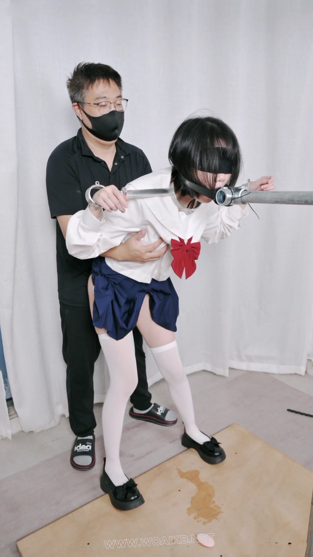 惩戒学园5 HD竖屏 清纯JK 白丝LOLI 固定放置 阳俱口塞你 口水如瀑 虐足虐趾 鞭打 预览图