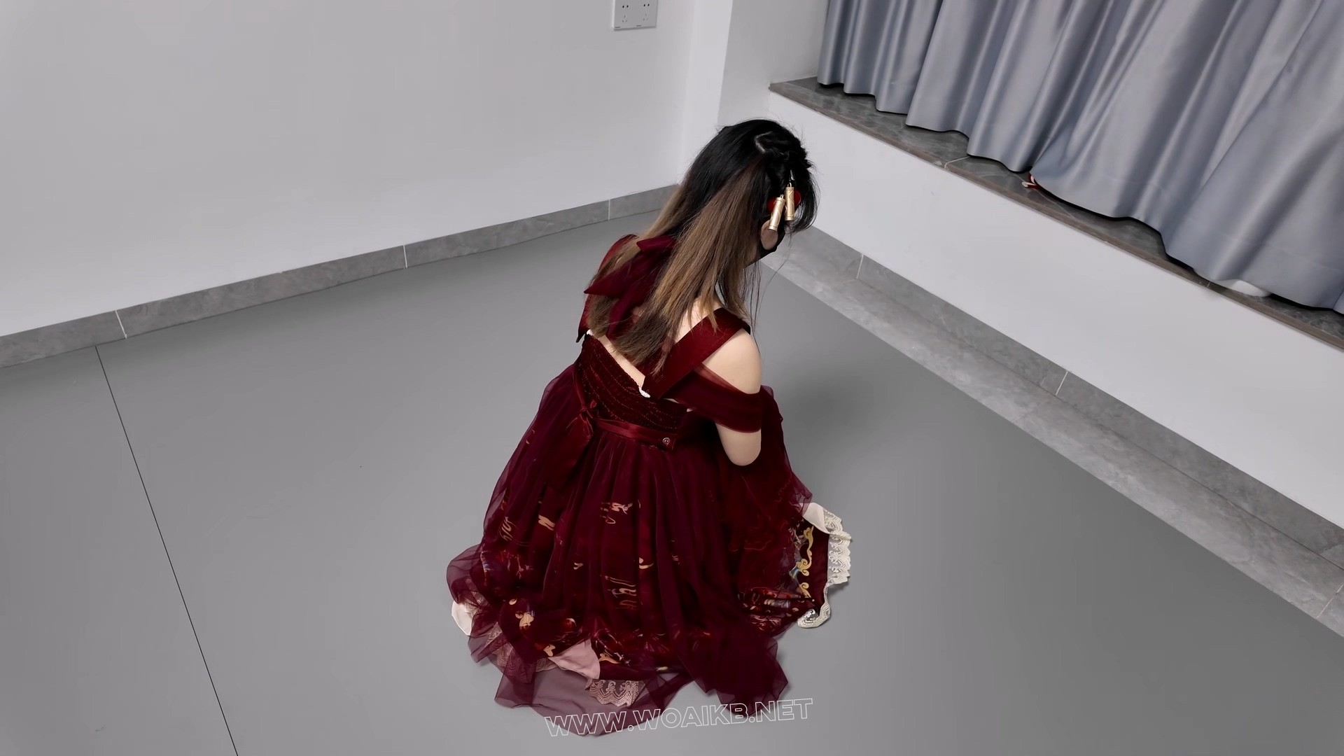 汉元素舞蹈落选的少女挑战电击海老缚逃脱失败游戏后惩罚光脚tk 封面图
