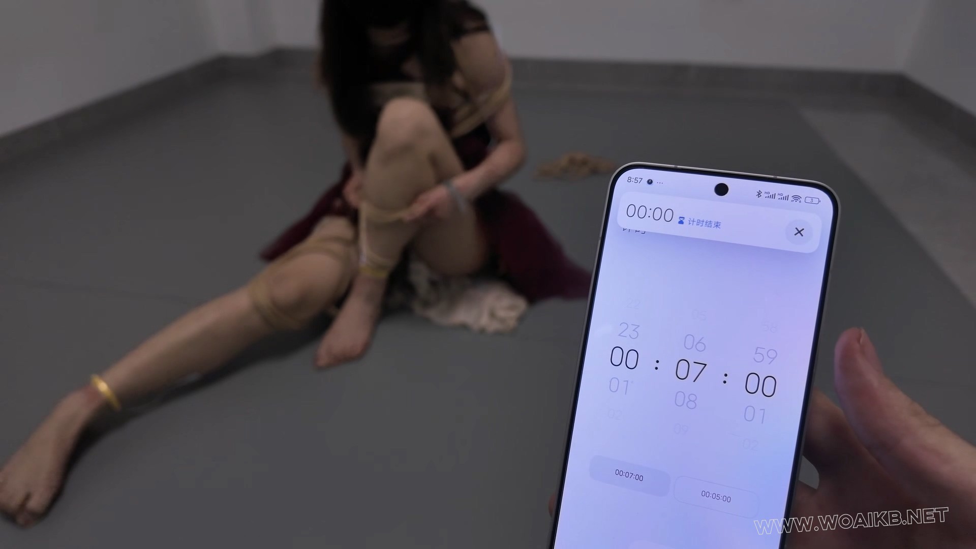 汉元素舞蹈落选的少女挑战电击海老缚逃脱失败游戏后惩罚光脚tk 预览图