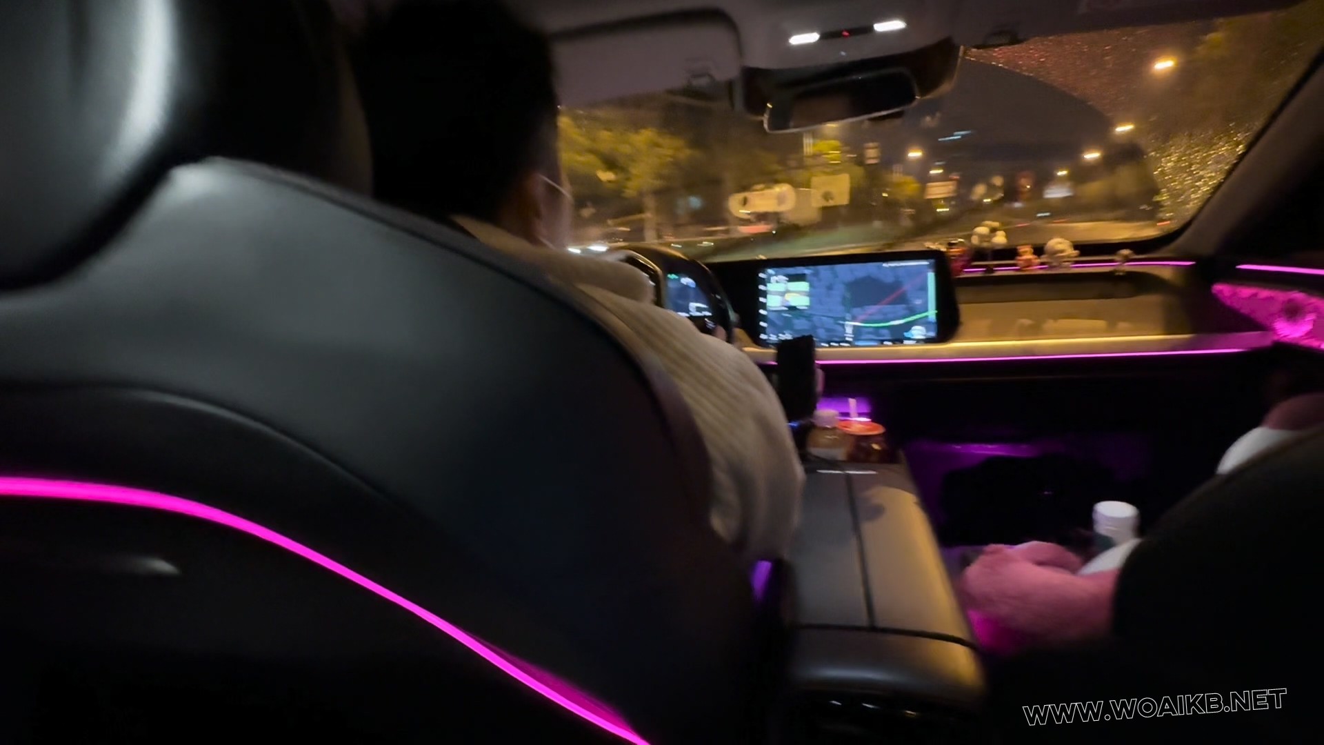 户外行驶中车后排调M(双开车) 随性旅程(1) 后排调月月 预览图