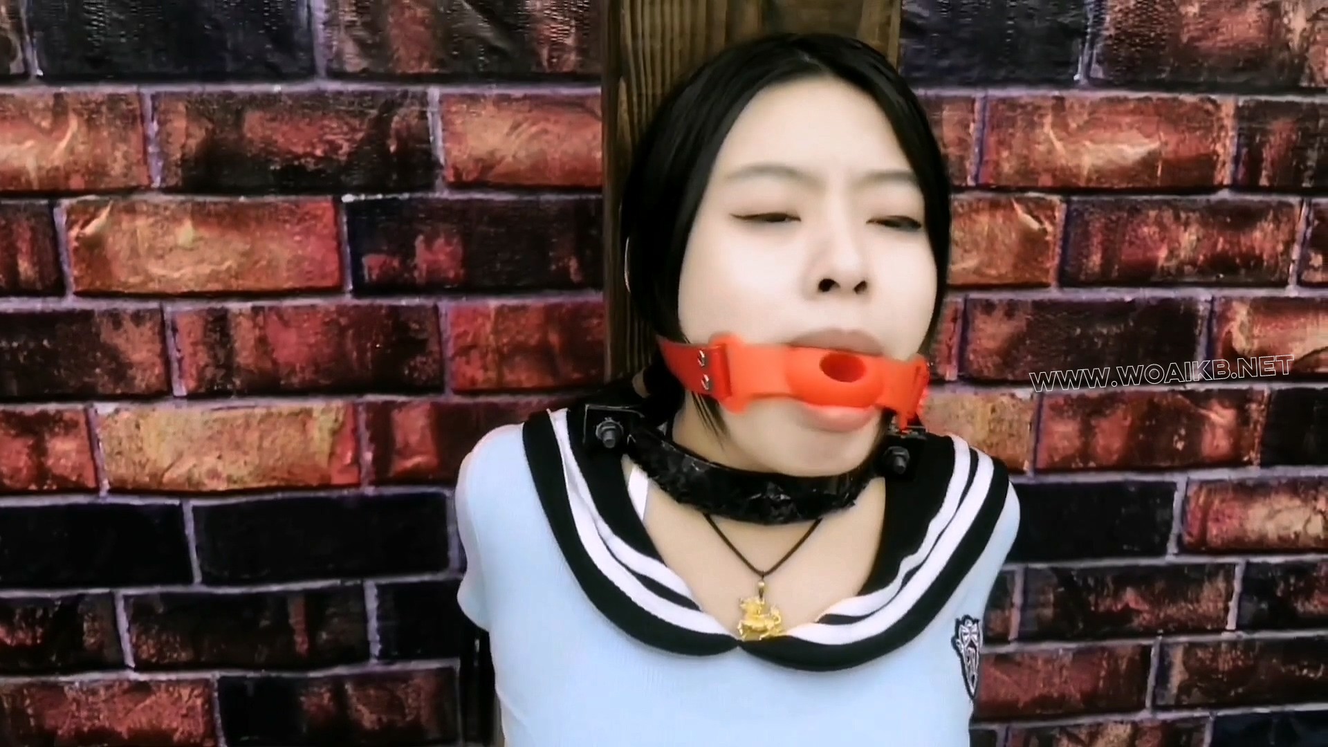 【失禁】希希挑战马步放置,双重电击强制G潮失JIN,自我感觉超级爽 预览图