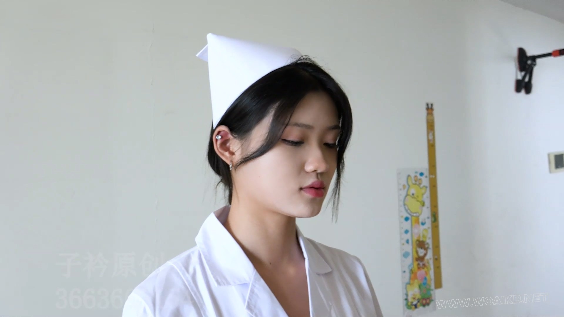 定拍 菲菲 护士服 肉丝 TK 挠脚 预览图