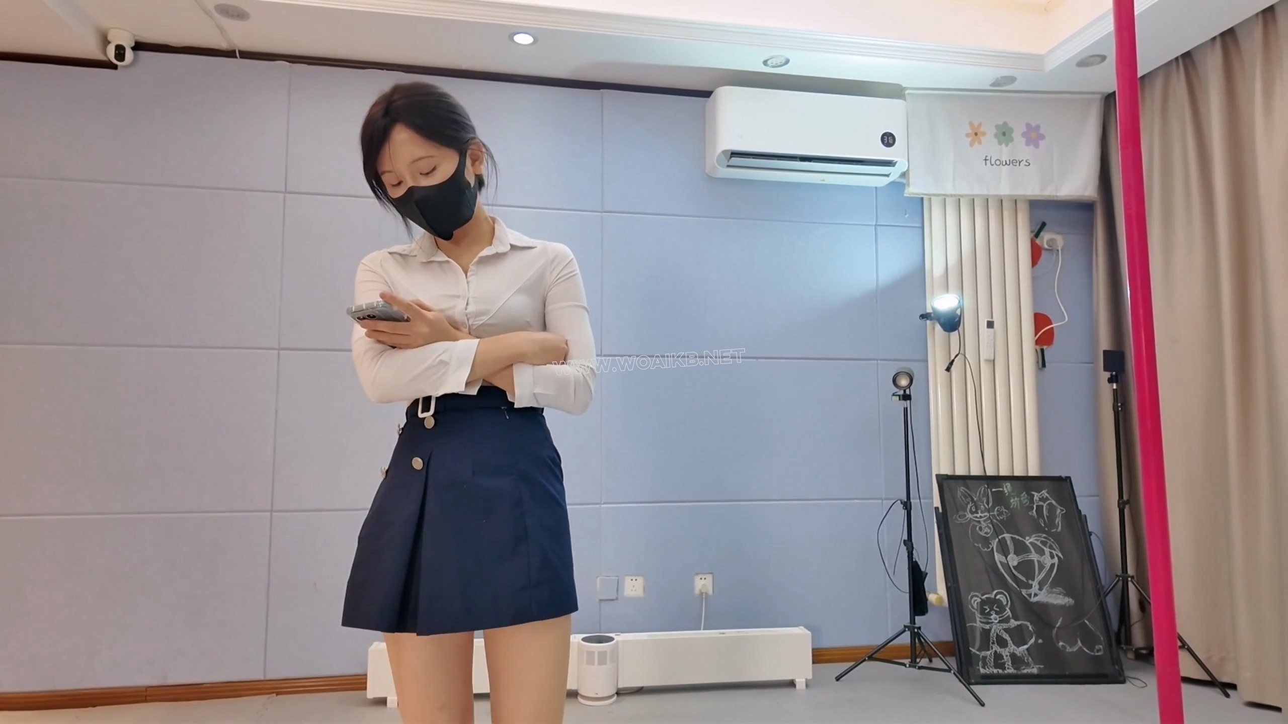 小0. 挣扎的束缚女王(上编) 预览图