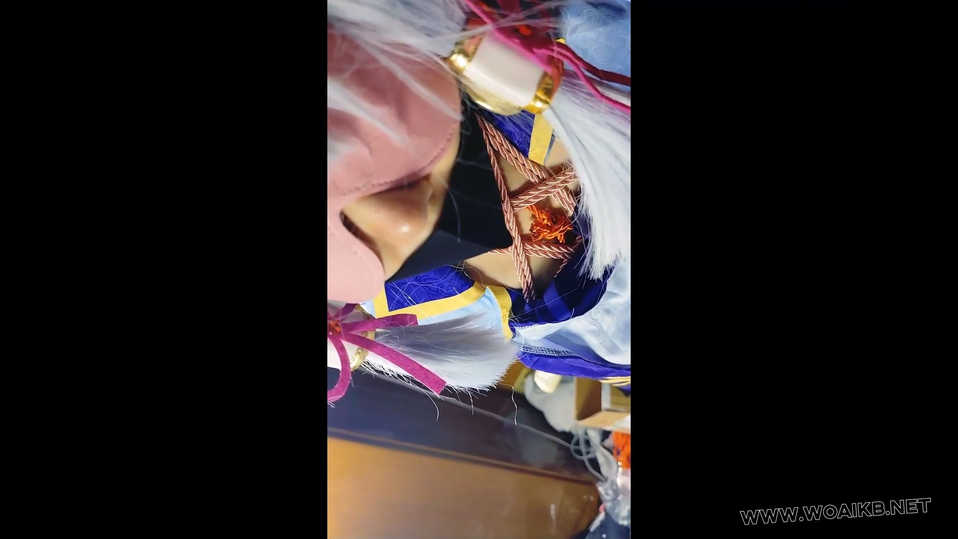神里绫华大小姐的单腿吊和股绳吊折磨，内置小玩具玩弄，股绳深深陷入身体，精彩特 预览图