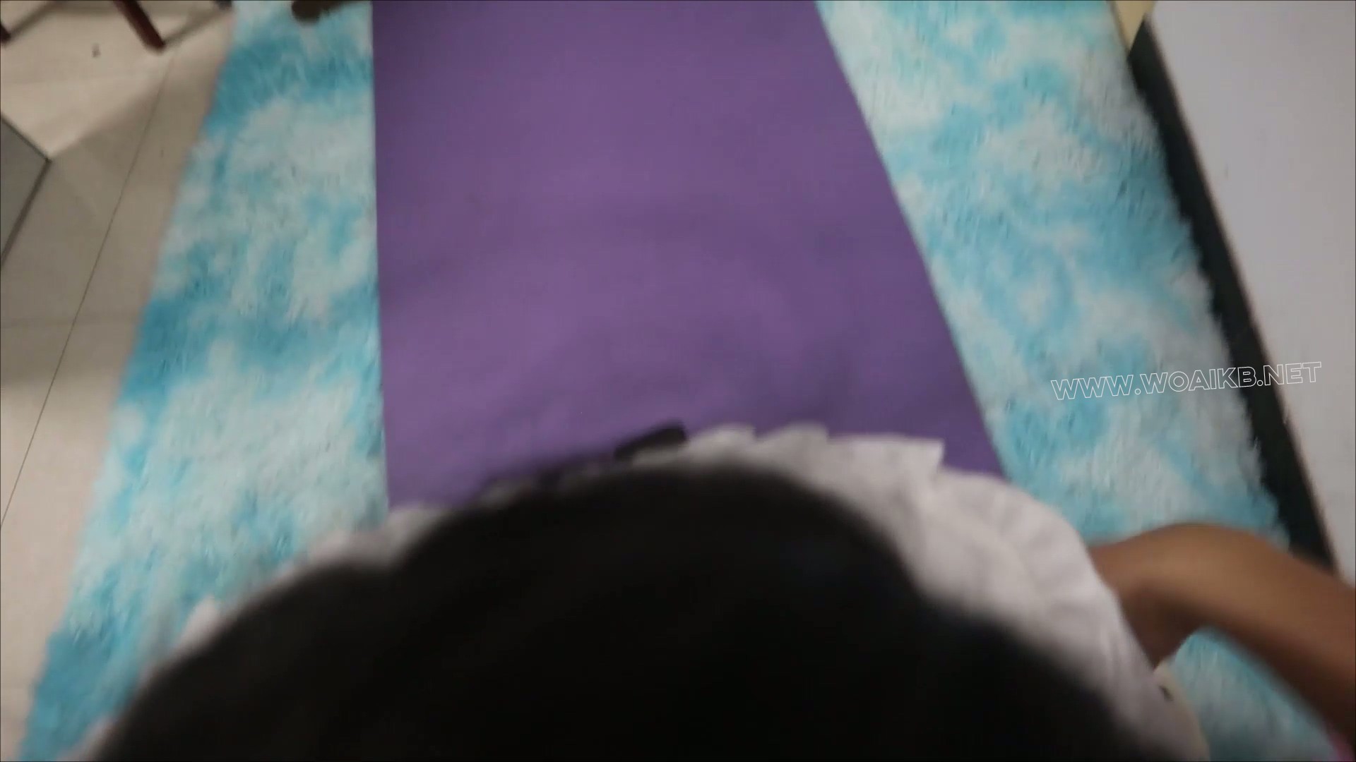 洛丽塔女仆猫的调教，原因是洛丽塔女仆穿了一双不合时宜一点不搭的帆布鞋，为了惩 预览图