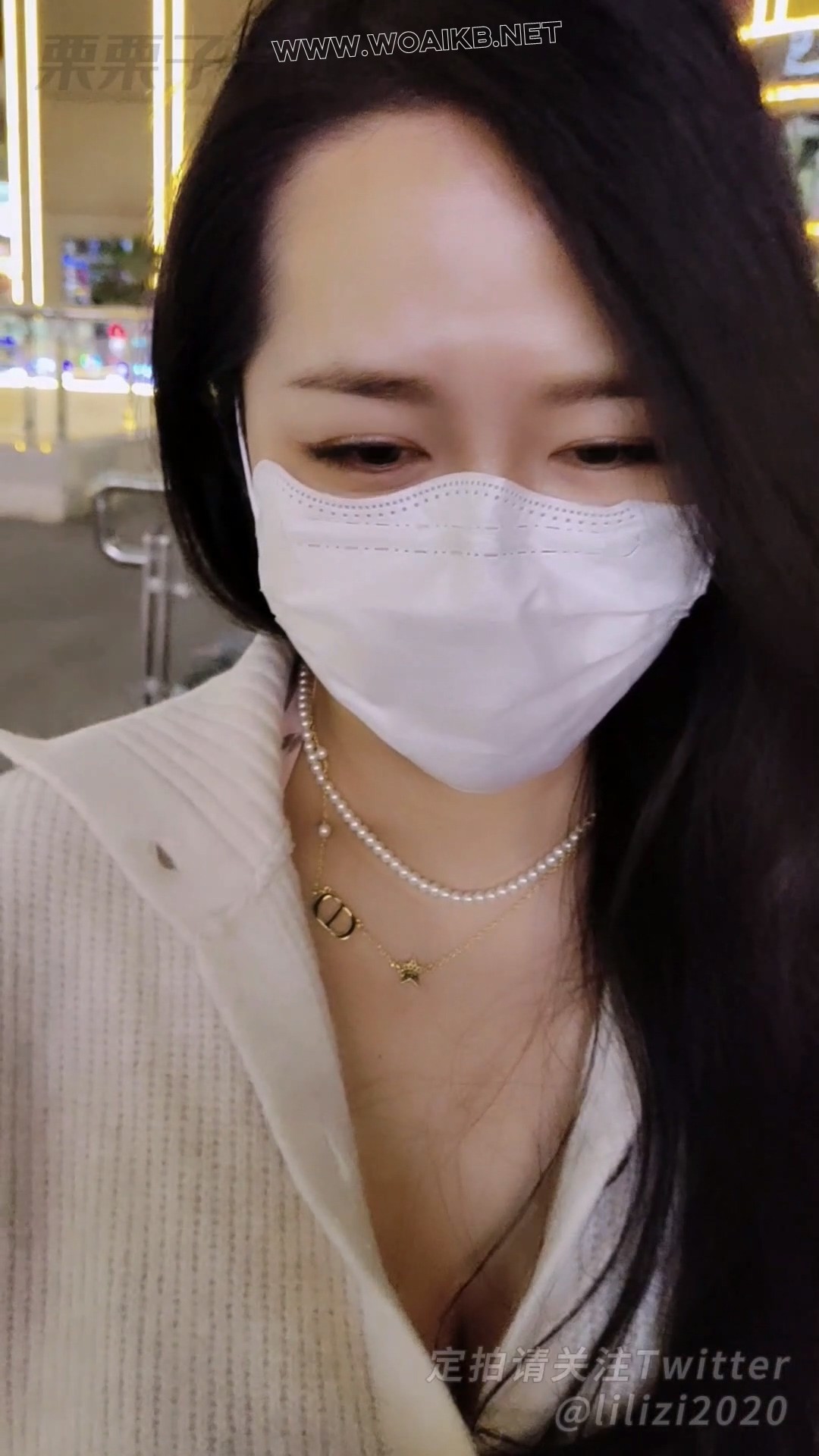 《被强制的女主播 01》 户外强高、广场调教、奶茶店调教、快乐蛋控制、短裙、女主 预览图