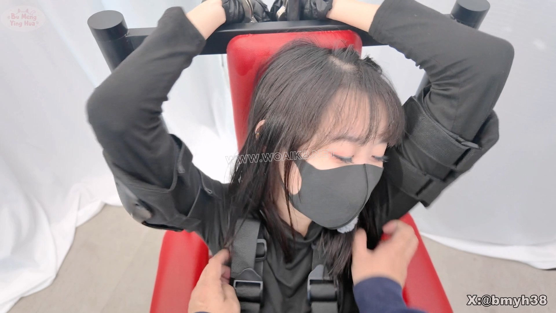 武装娘的TK惩罚 女战士 武装娘 小loli 刑椅拘束 腋下TK 双足高吊 双足TK 跳单攻击 预览图