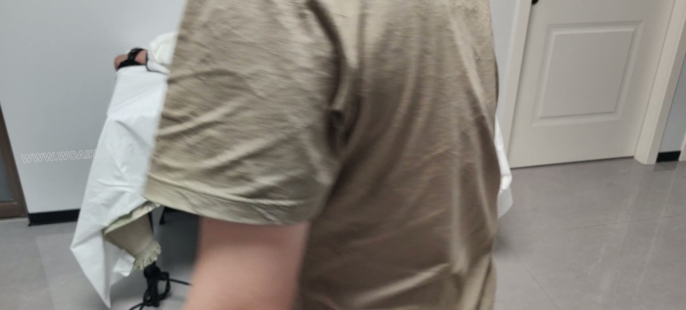 独居女子珊珊的TJ危机 狗爬训练 驷马捆绑脚底挠痒 仙女棒强高QG 固定束缚蒙眼抚摸 预览图