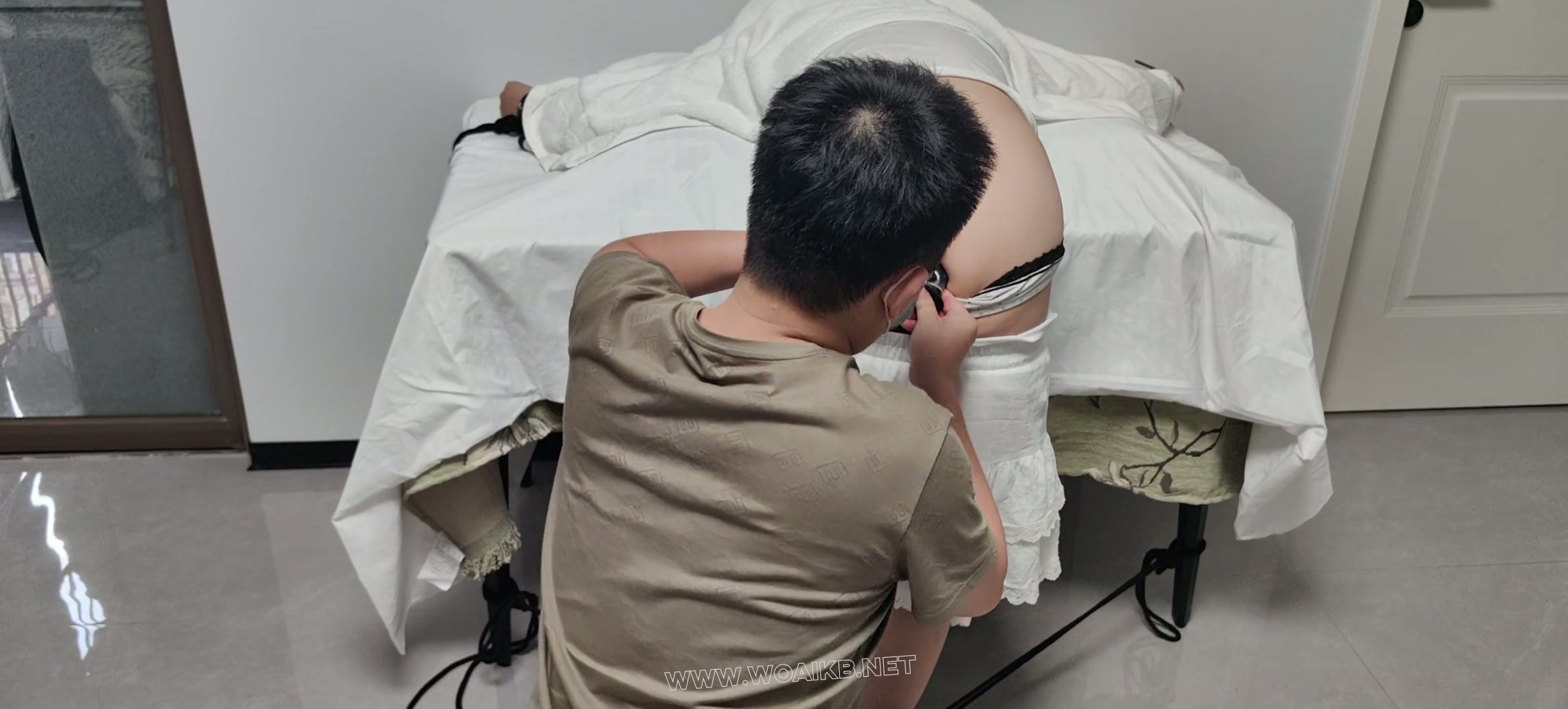 独居女子珊珊的TJ危机 狗爬训练 驷马捆绑脚底挠痒 仙女棒强高QG 固定束缚蒙眼抚摸 预览图