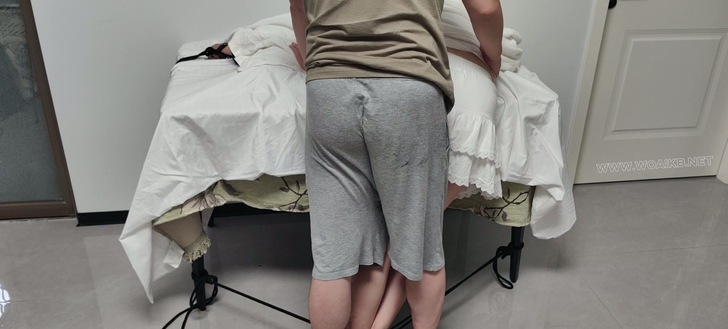 独居女子珊珊的TJ危机 狗爬训练 驷马捆绑脚底挠痒 仙女棒强高QG 固定束缚蒙眼抚摸 预览图