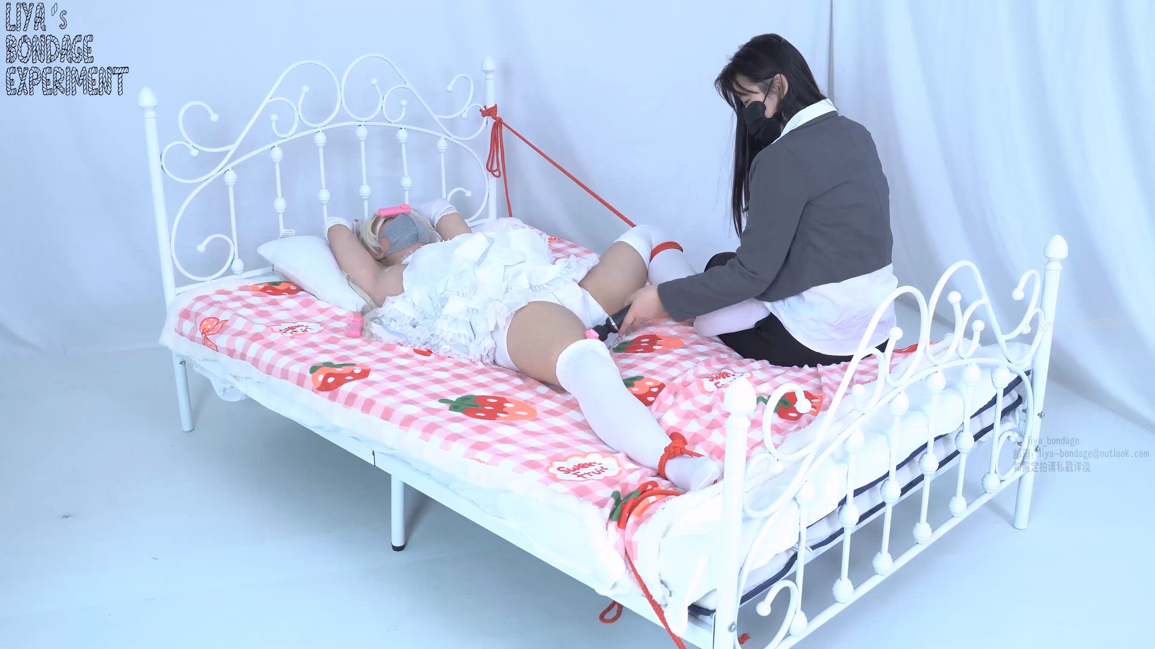 特殊的打工 cosplayTJ强膏棒子蛋蛋紧缚白丝花嫁 预览图