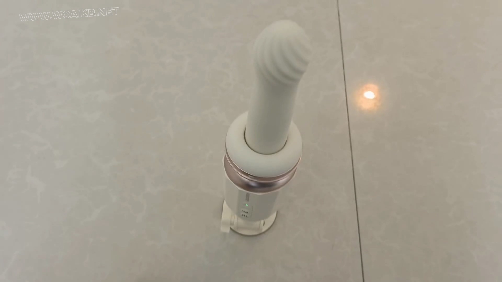 【FXX-人偶女友-02】24小时变娃计划 震动玩具＋口爆吞精 指入墙糕 单手套＋分腿P机 预览图