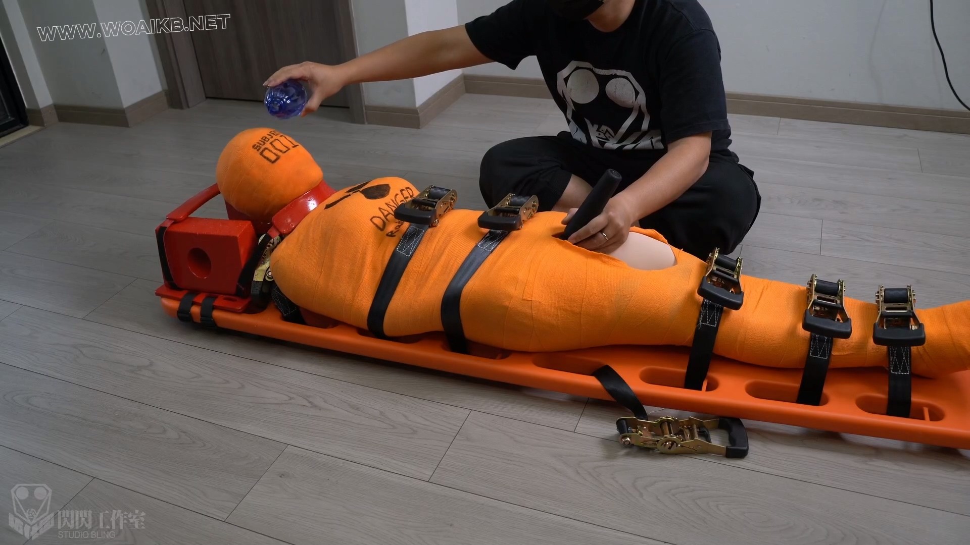 实验体001 绷带木乃伊收束带捆绑真空袋隔离水刑 预览图