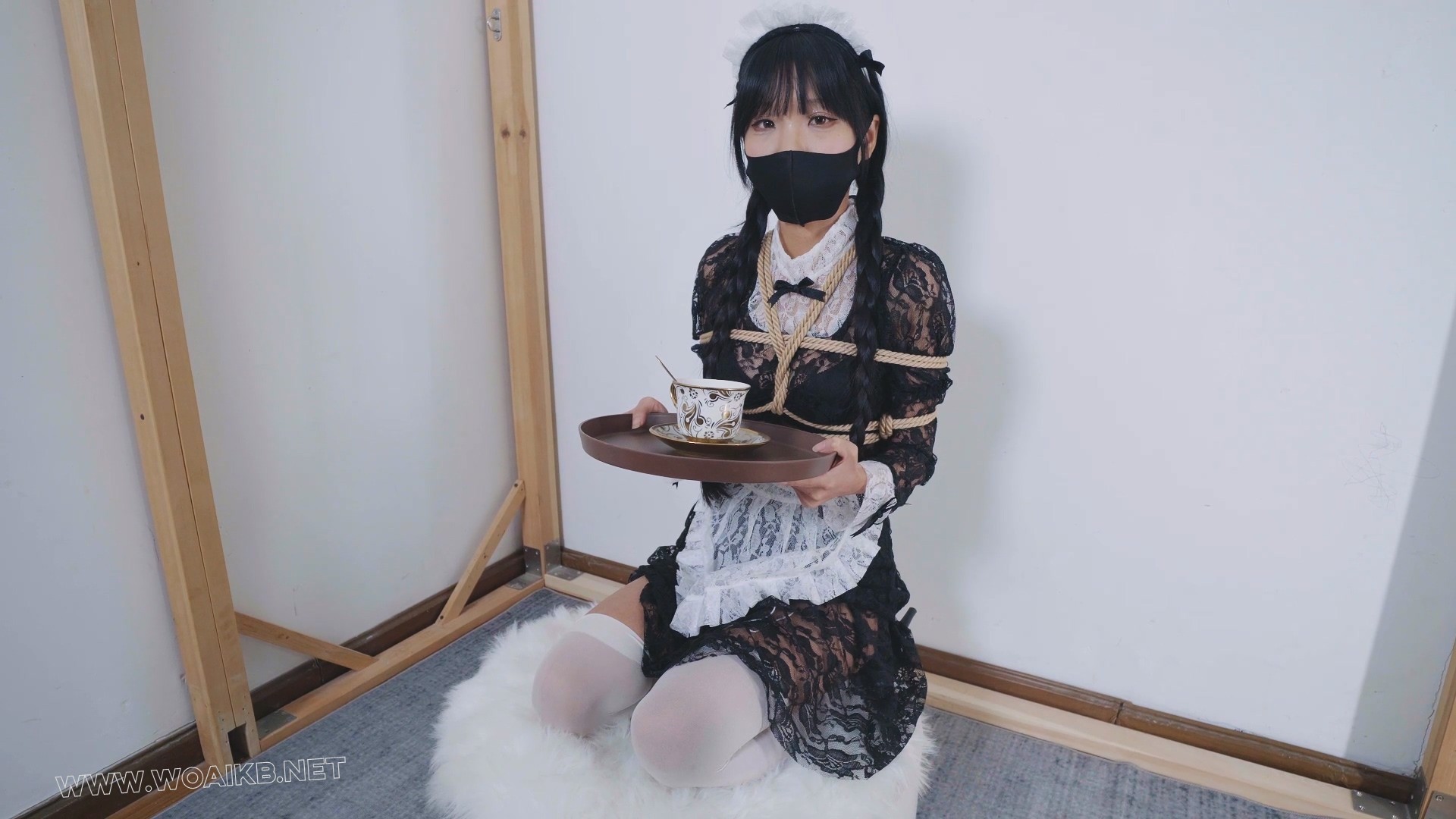女仆训练之干扰罚跪+折腿紧缚跳D震动调教 封面图