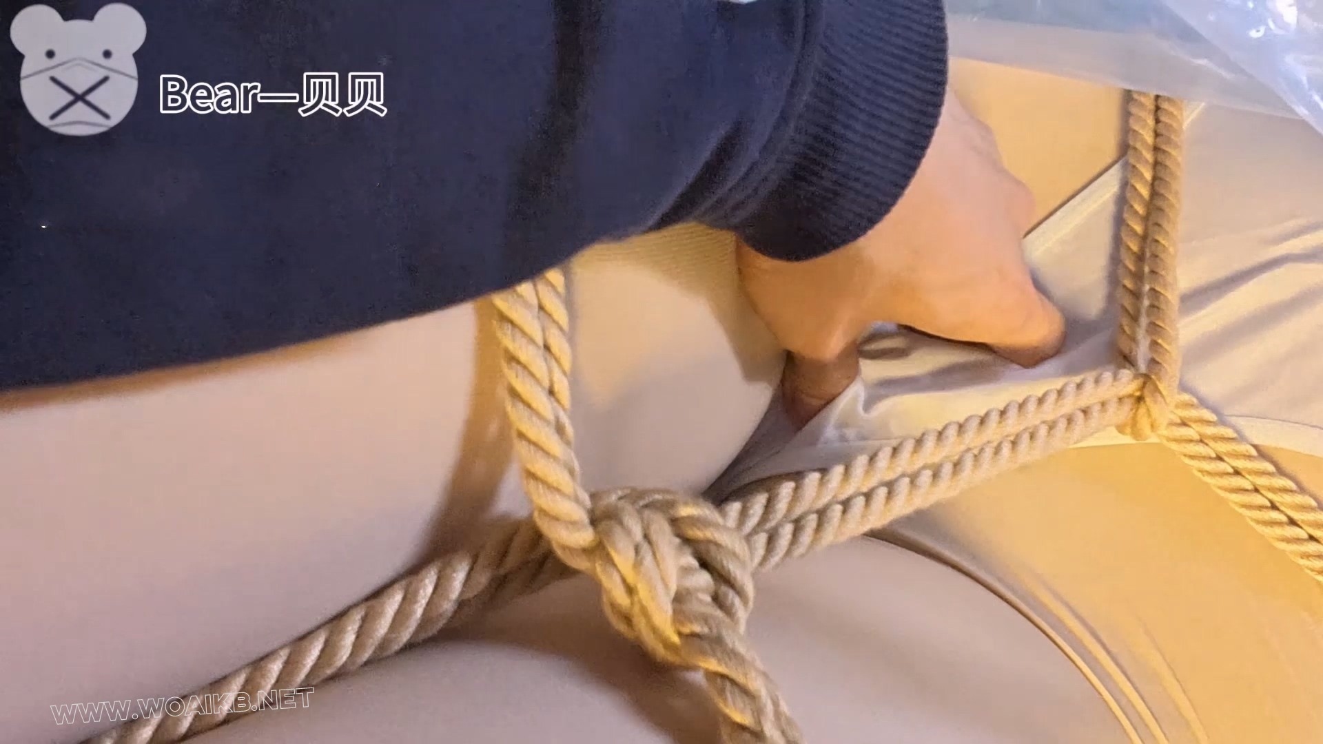 一个好奇怪的梦，梦里有好粗好大的XX，还被束缚起来呼控了。。。。不过这个梦为什 预览图