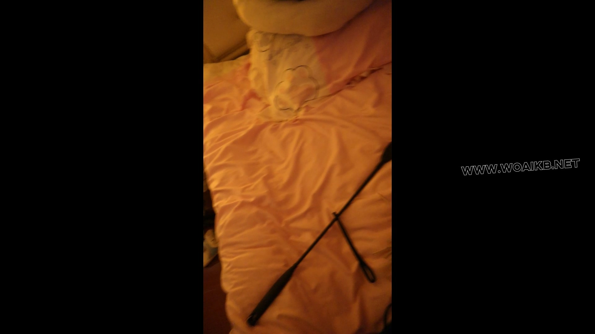 睡衣女孩A痒刑笑晕厥前多次倒数50秒，敏感的少女每次都是在倒数中不停的被挠，嘴含 预览图