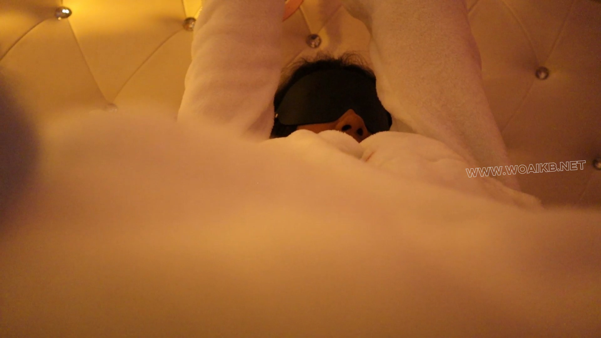 睡衣女孩A痒刑笑晕厥前多次倒数50秒，敏感的少女每次都是在倒数中不停的被挠，嘴含 预览图