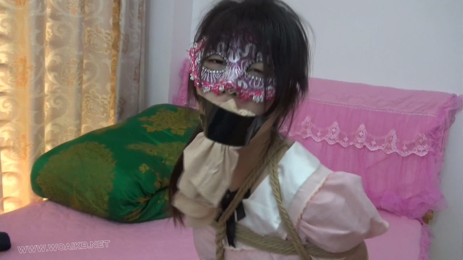 【佳怡】定制 剧情片 误入陷阱的粉色少女 六十米绳超紧捆绑跳逃失败 坐绑道具用手 预览图