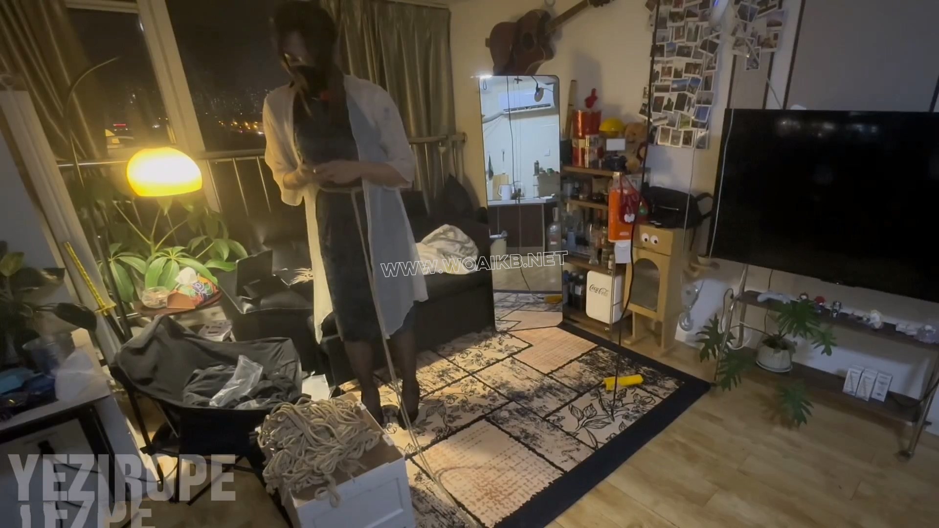 野子自缚系列｜旗袍黑丝高跟吊缚，三种吊缚姿势，负重30kg哑铃吊缚，疼痛难忍口水 预览图