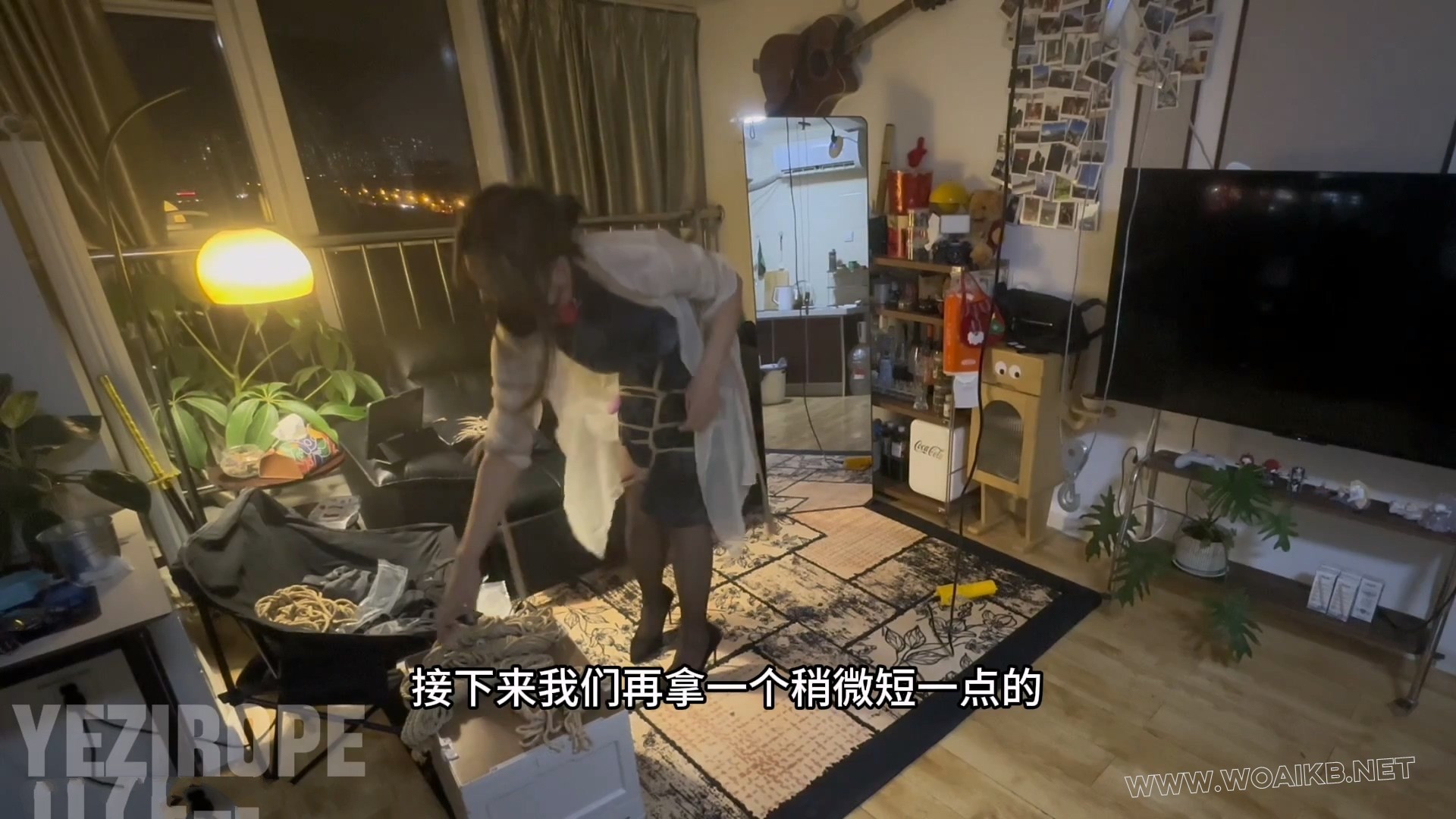 野子自缚系列｜旗袍黑丝高跟吊缚，三种吊缚姿势，负重30kg哑铃吊缚，疼痛难忍口水 预览图