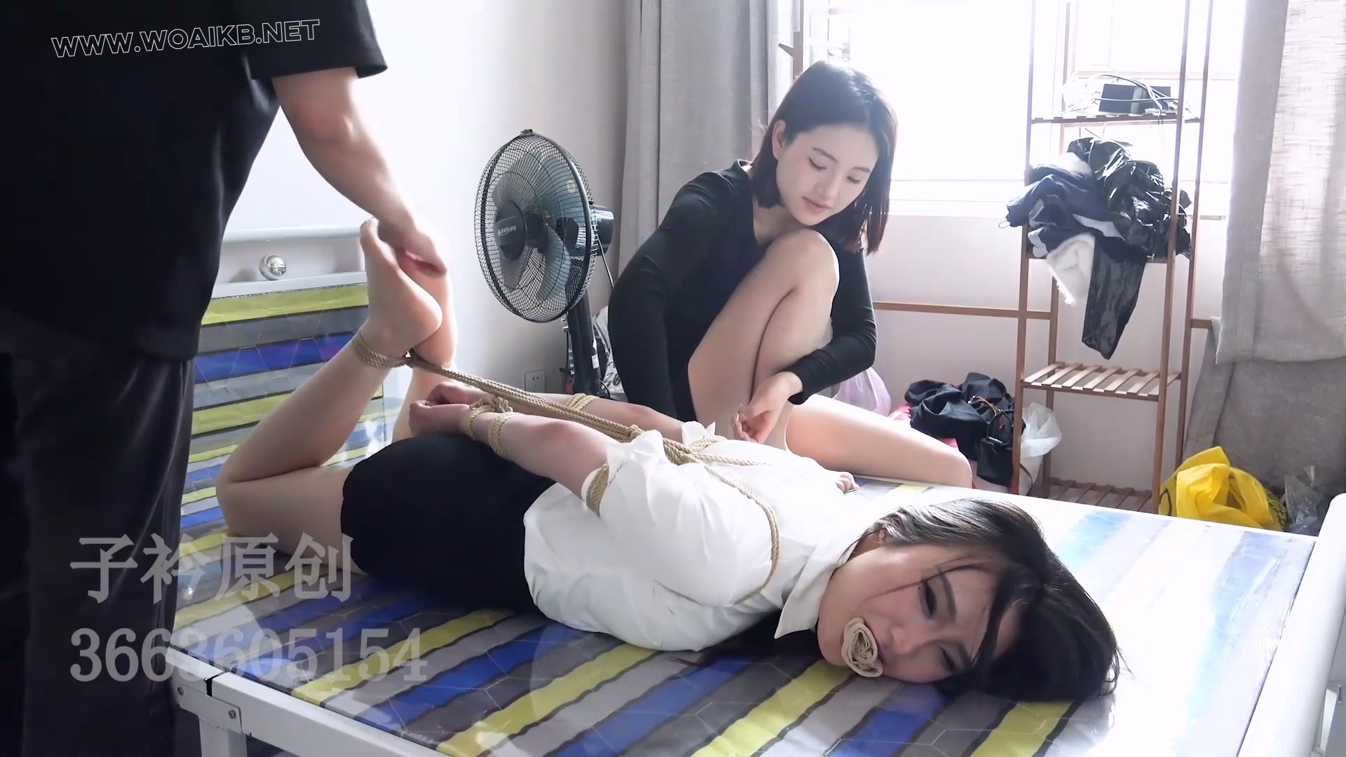 定拍妍如叶子 被BT邻居绑架TK折磨的塑料姐妹花 直臂挠脚TK原味堵嘴 预览图