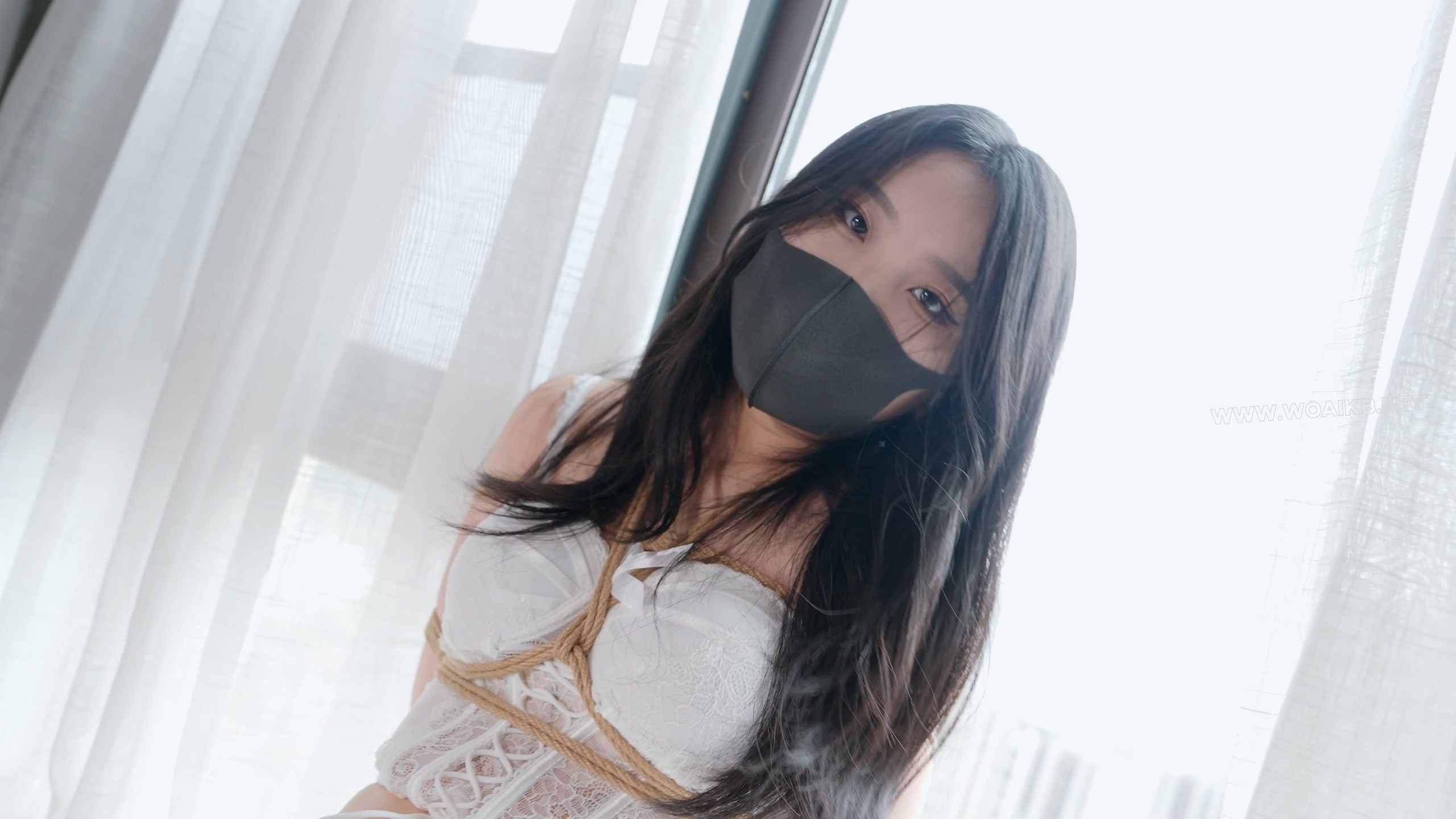 《绳影迷局》（番外一）经过前几集调教，这次男友下班后解锁失禁初尝试，（白丝吊 预览图