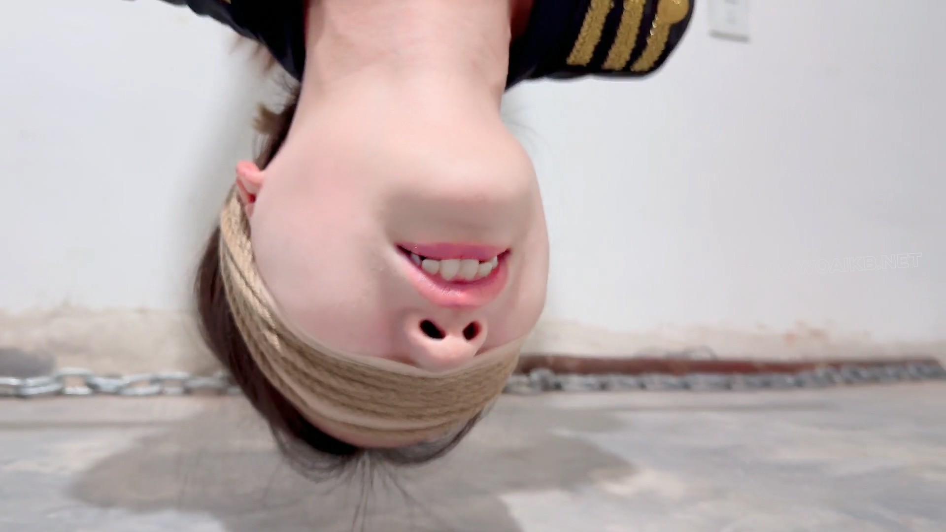 书瑶倒吊，强高 预览图