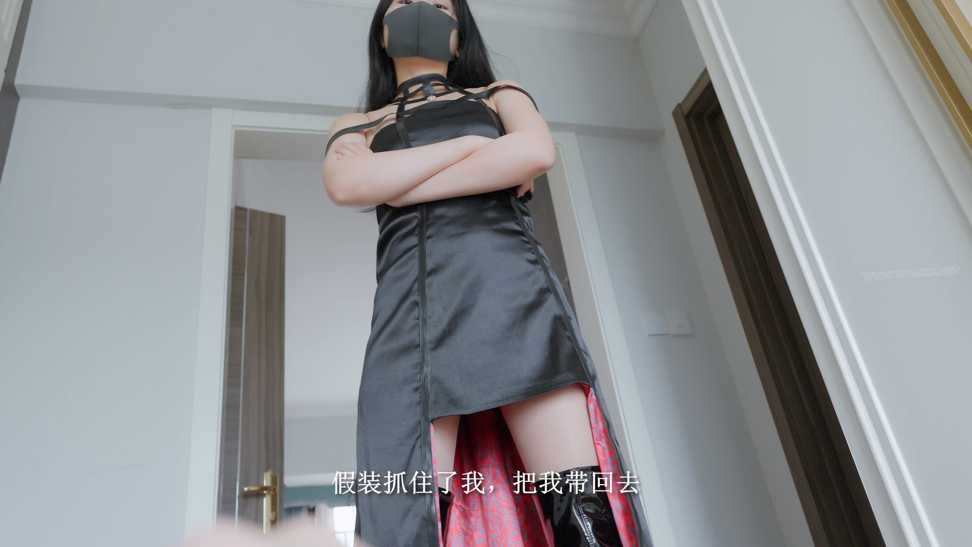 《约尔太太被俘记》本想假意失手打入敌军大本营却被反将一军，被敌方小喽啰猥X，用 预览图
