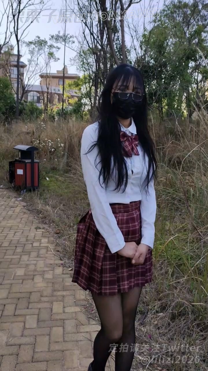 《被欺凌的乖乖女班长 07》 户外强高、路边强高、潮CUI、小区失禁、快乐蛋控制、JK 预览图