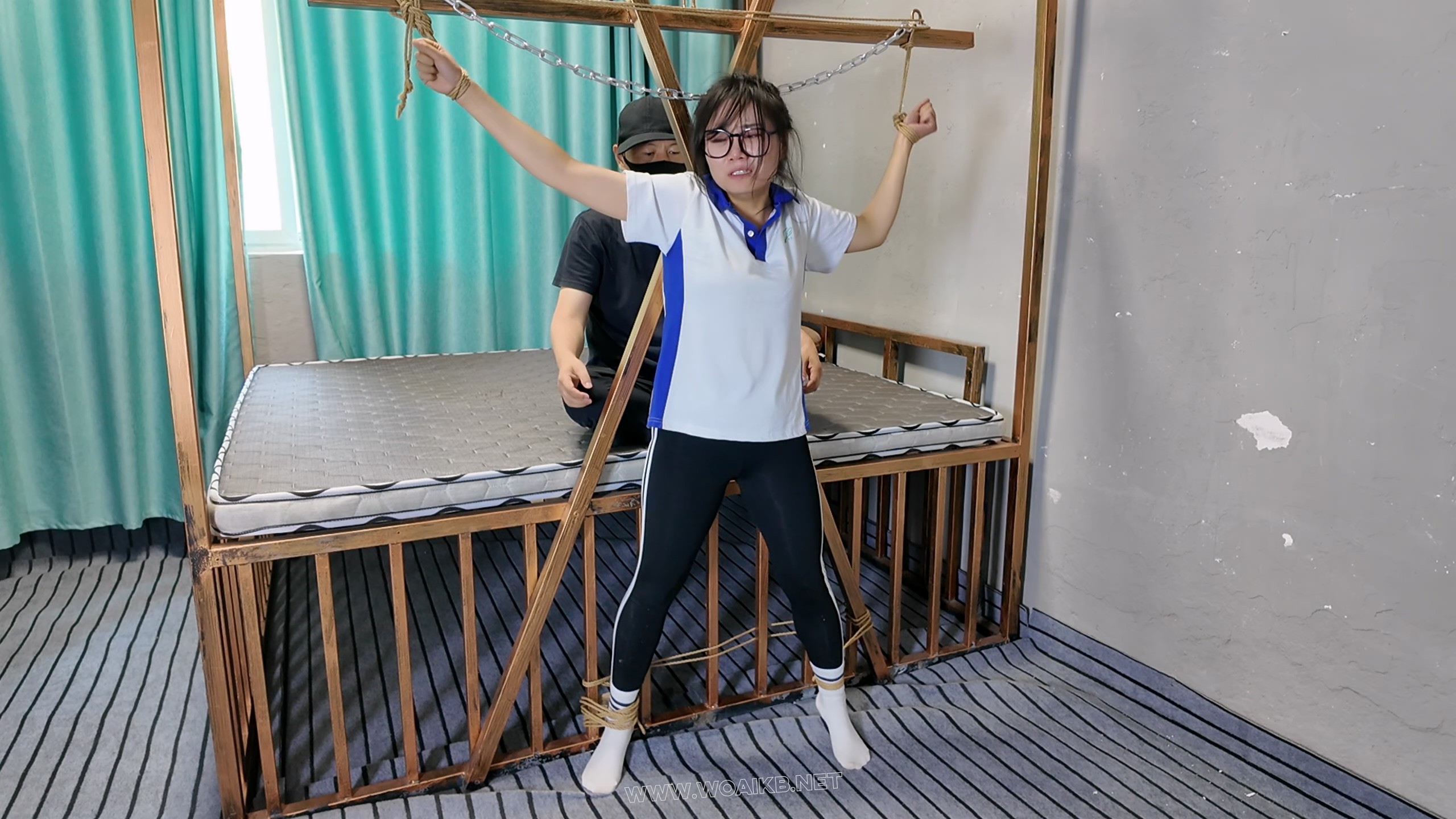 小遥打屁股 预览图