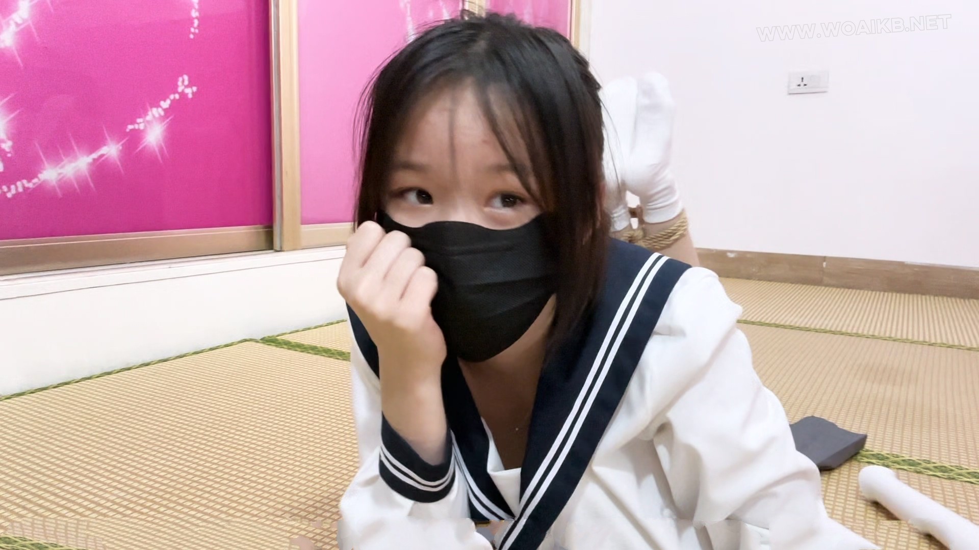 【琳媚】JK肉丝+小白袜 偷偷玩自缚用棒棒强g 真的是太刺激了 封面图
