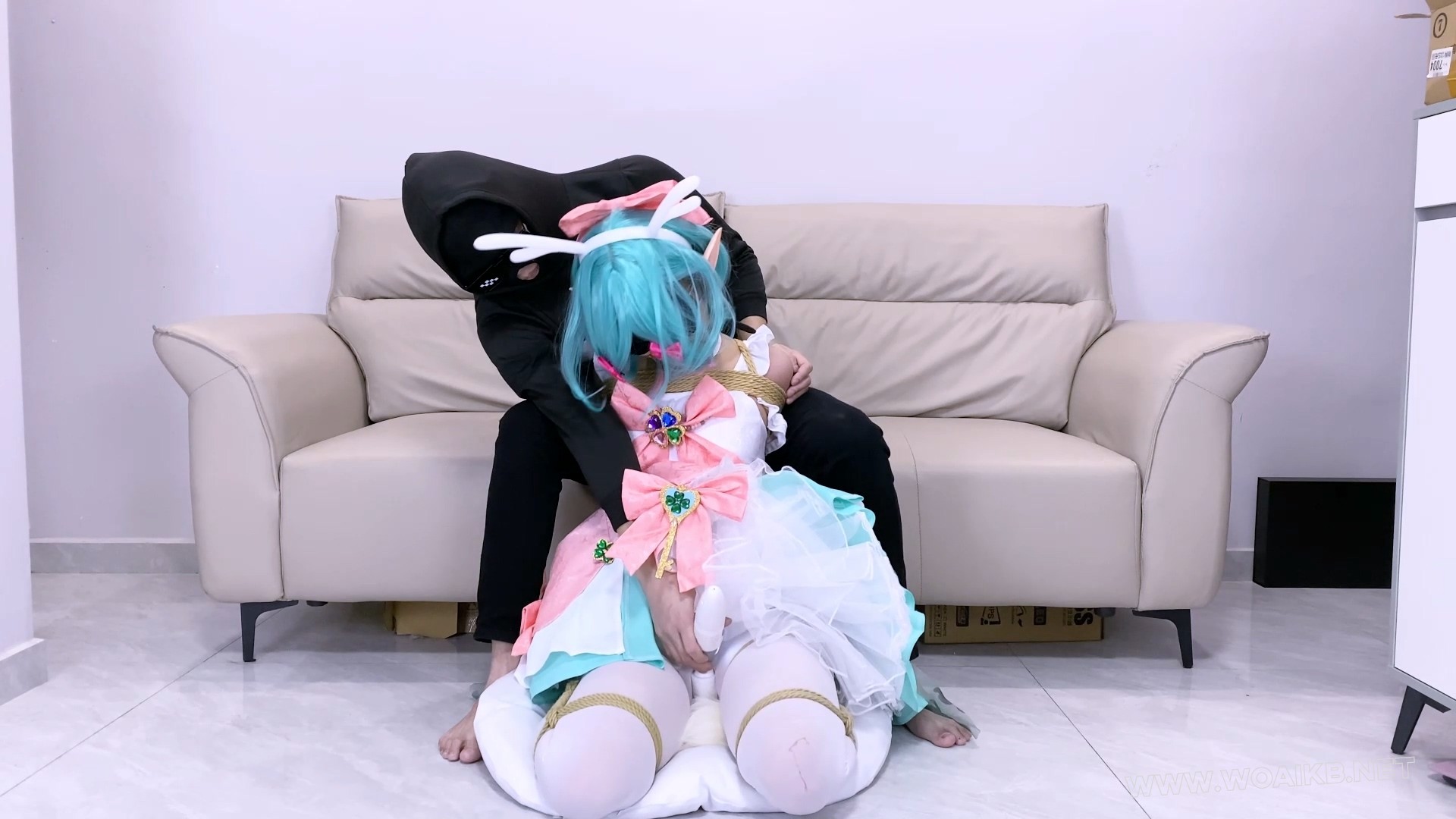 《少女情劫》 第十三集-瑶-时之祈愿cos+k9捆法+撅屁股+全程尾巴+棒棒刺激+欧式直臂 预览图