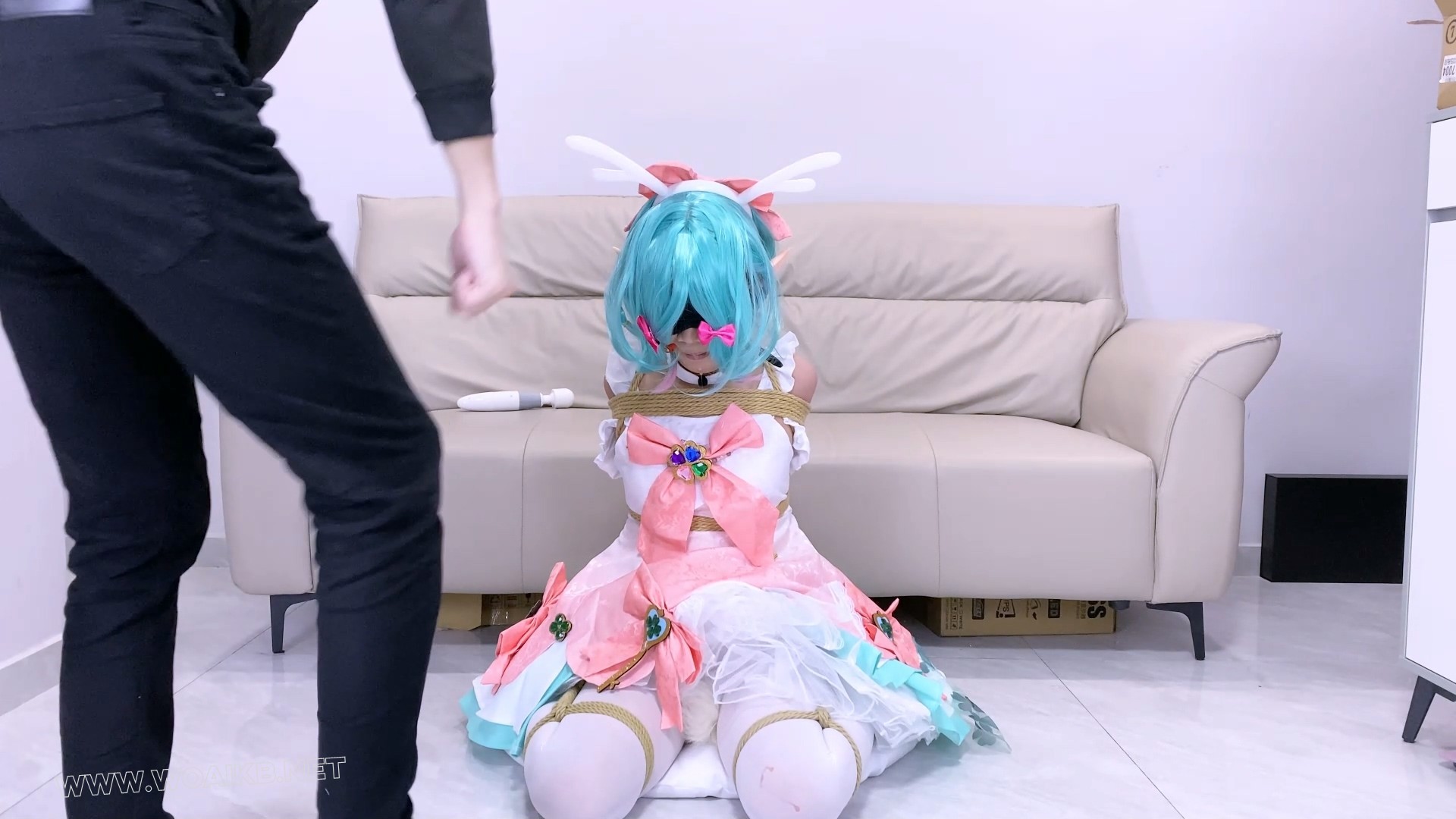 《少女情劫》 第十三集-瑶-时之祈愿cos+k9捆法+撅屁股+全程尾巴+棒棒刺激+欧式直臂 预览图