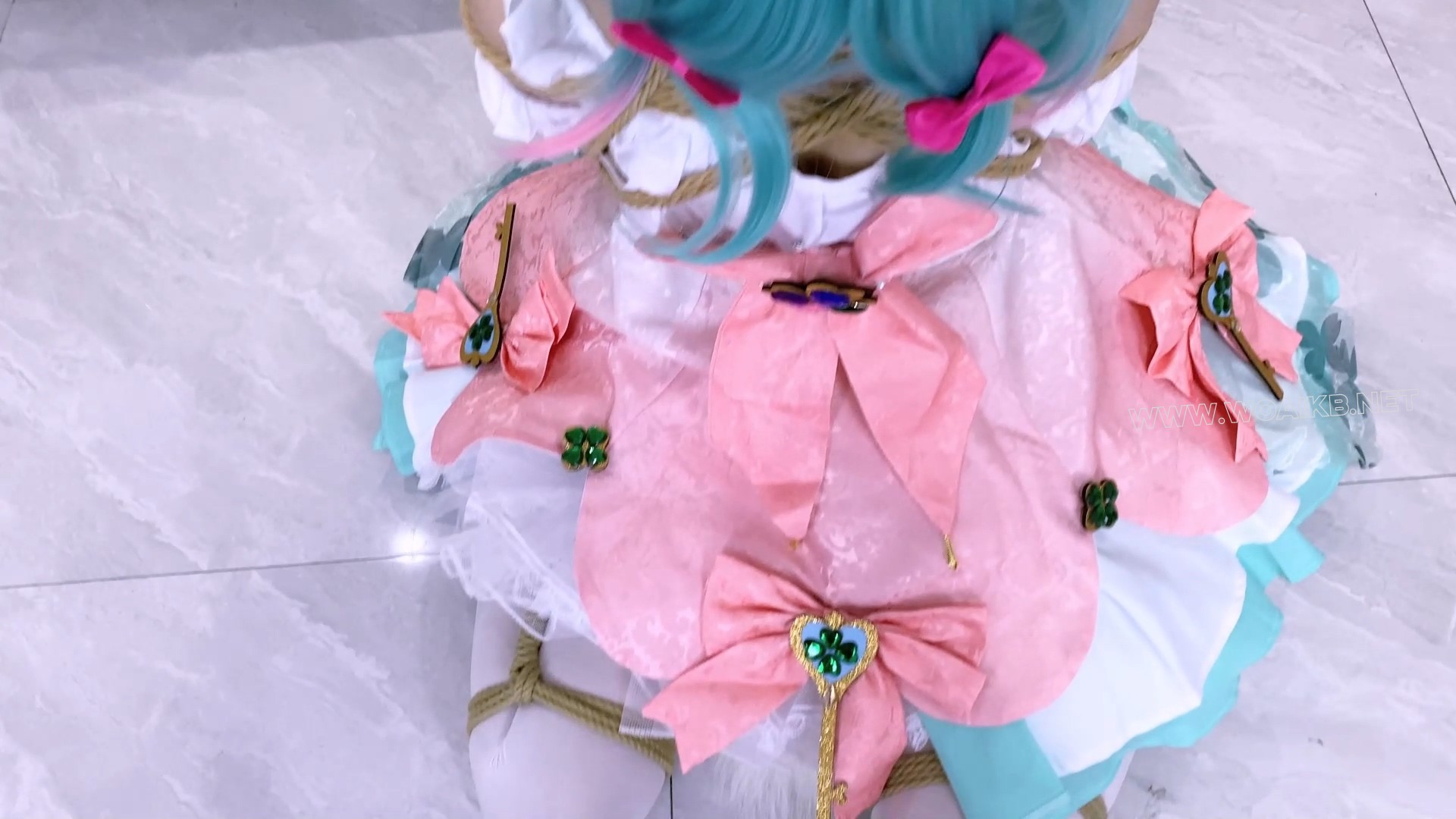 《少女情劫》 第十三集-瑶-时之祈愿cos+k9捆法+撅屁股+全程尾巴+棒棒刺激+欧式直臂 预览图