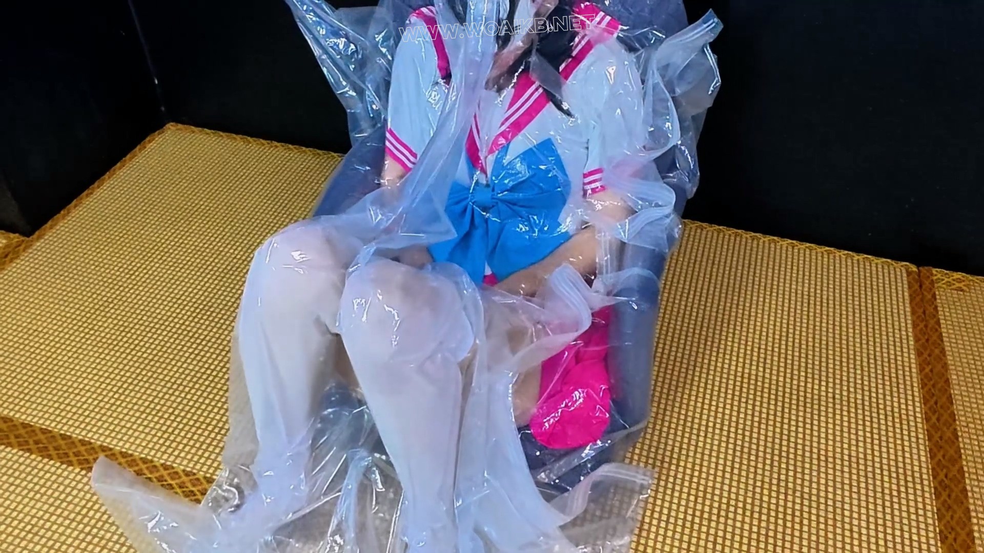 是我下手黑？？还是太满足了？？明明上一刻摘掉塑料袋还是好好，怎么一个转身就倒 预览图
