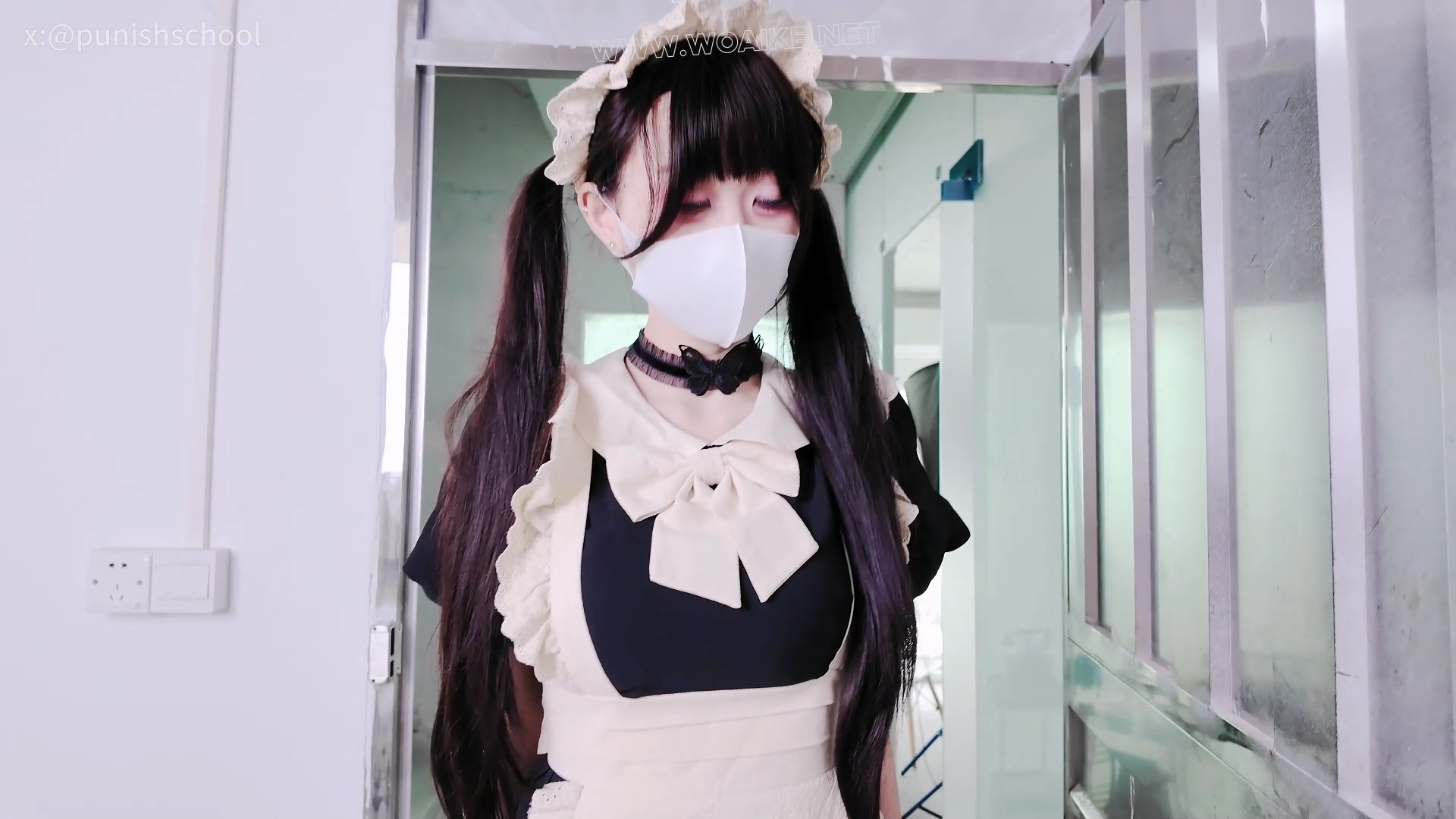 调教上门女仆（上） 双马尾萝莉 女仆 吊带袜 白丝 红绳捆绑 捆绑放置 强制爱抚 强 预览图