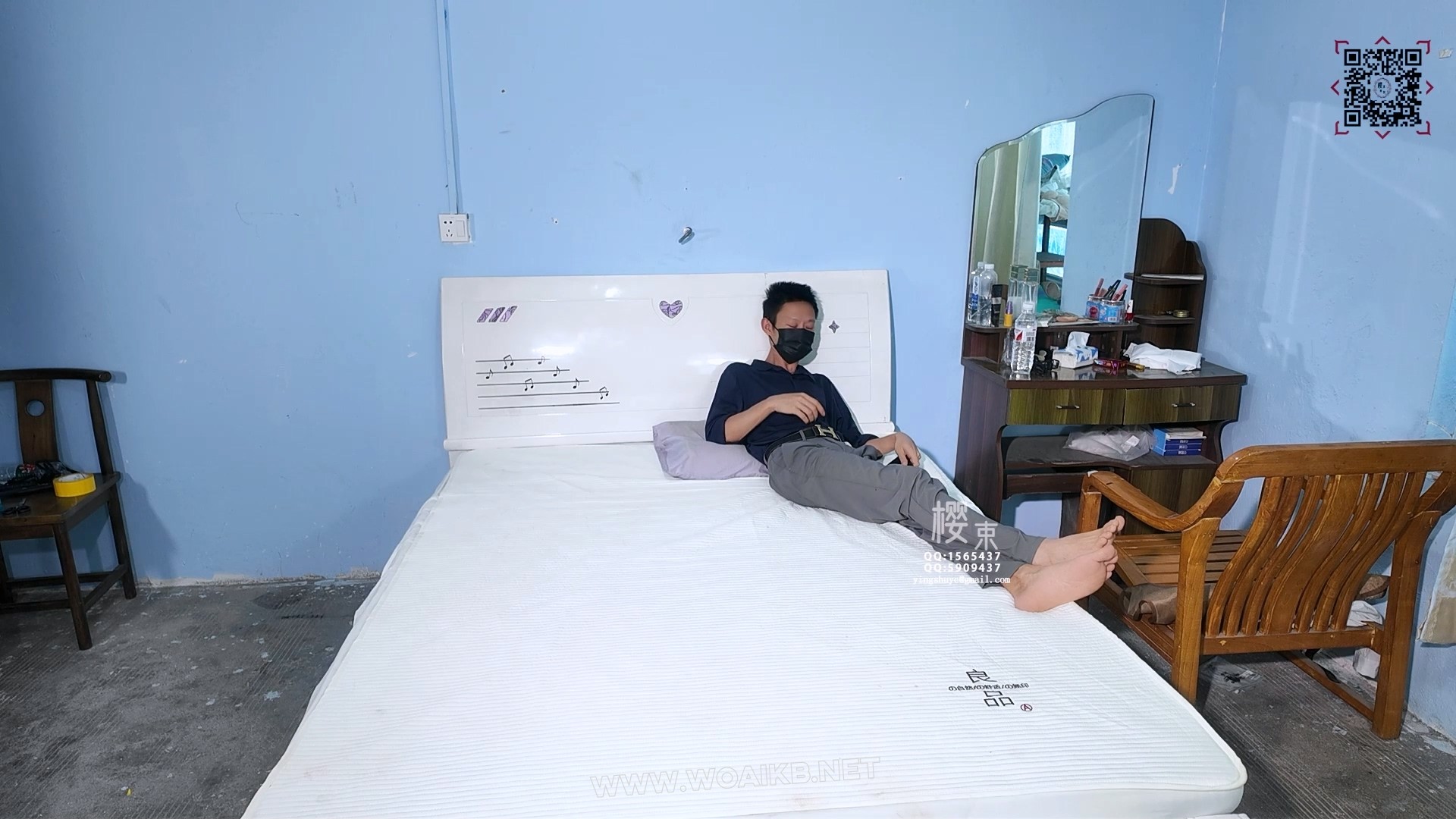 单纯小女孩与网恋男友现实见面被下药迷晕捆绑玩弄折磨！棒棒羞耻强G！玩弄TK脚心！ 预览图