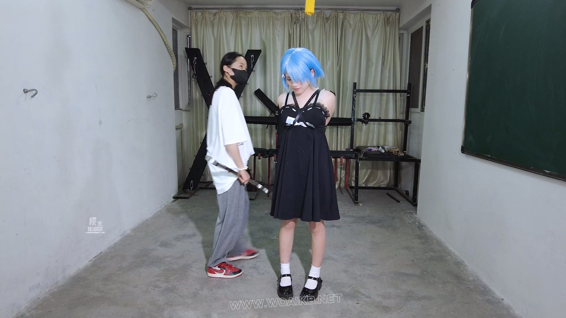 cos可爱雷姆的直臂极限挑战！痛苦中体会棒棒与炮机带来的快感！挠痒折磨！口水拉丝 预览图