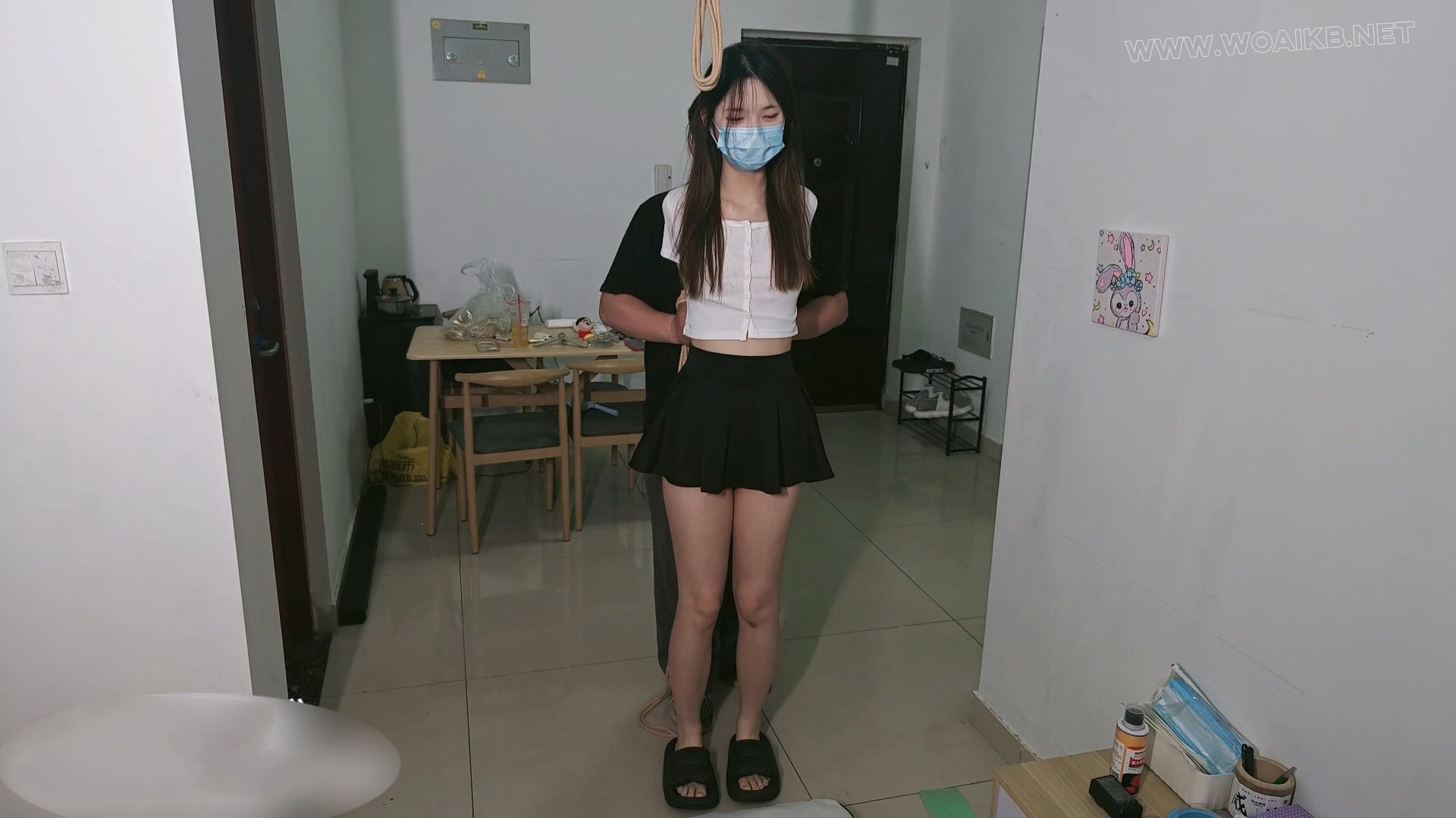 模特桃桃 直臂捆绑 强行跪姿 远程震动+远程吮吸 强高 预览图