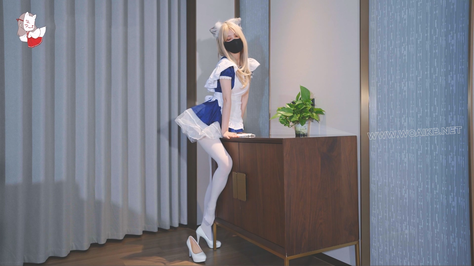 金发白丝小女仆，偷偷zw被发现后紧缚捆绑带走，放置捆绑重度SP+多次止寸， 高跟美 预览图